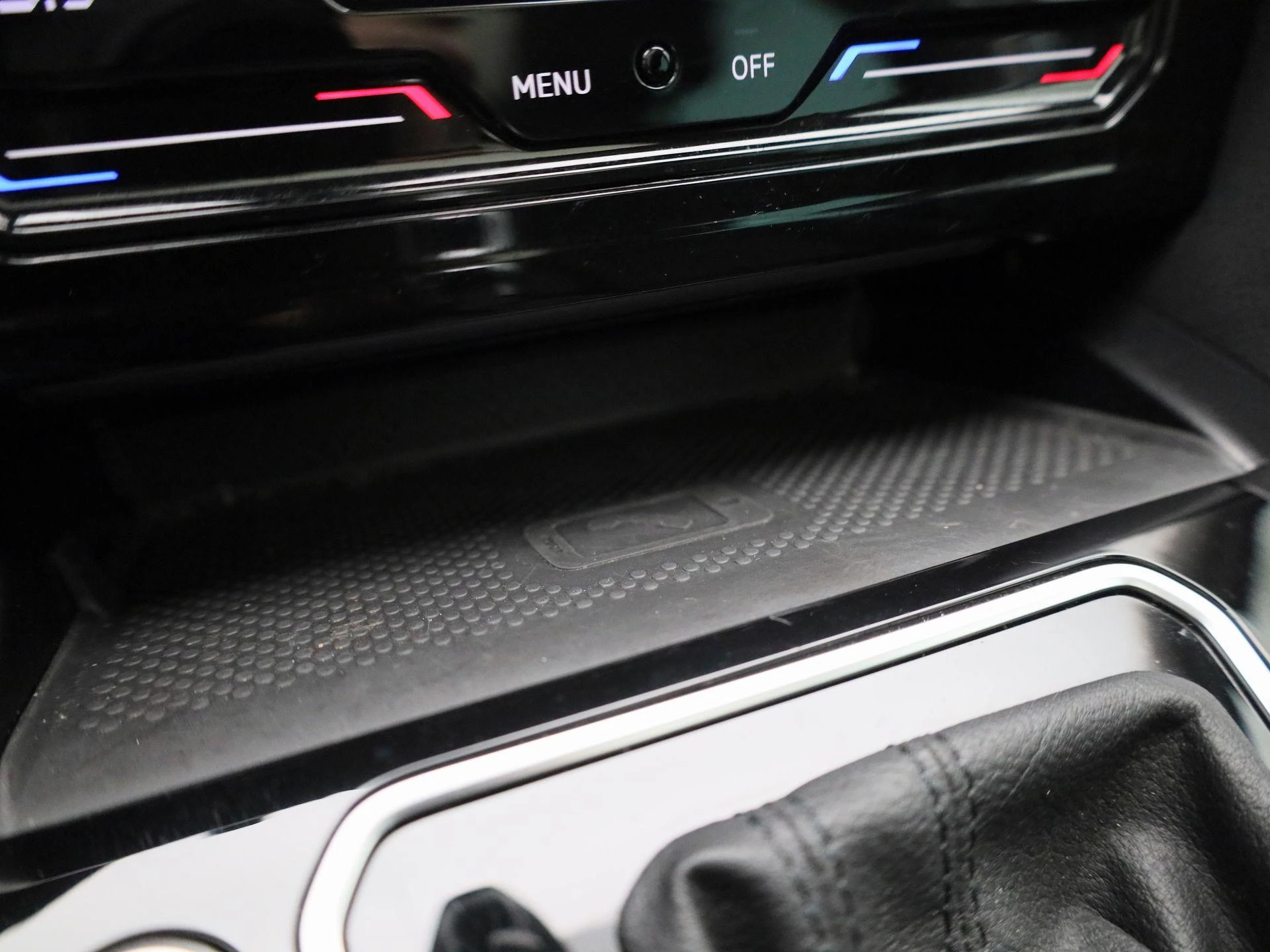 Volkswagen-Passat-image-29