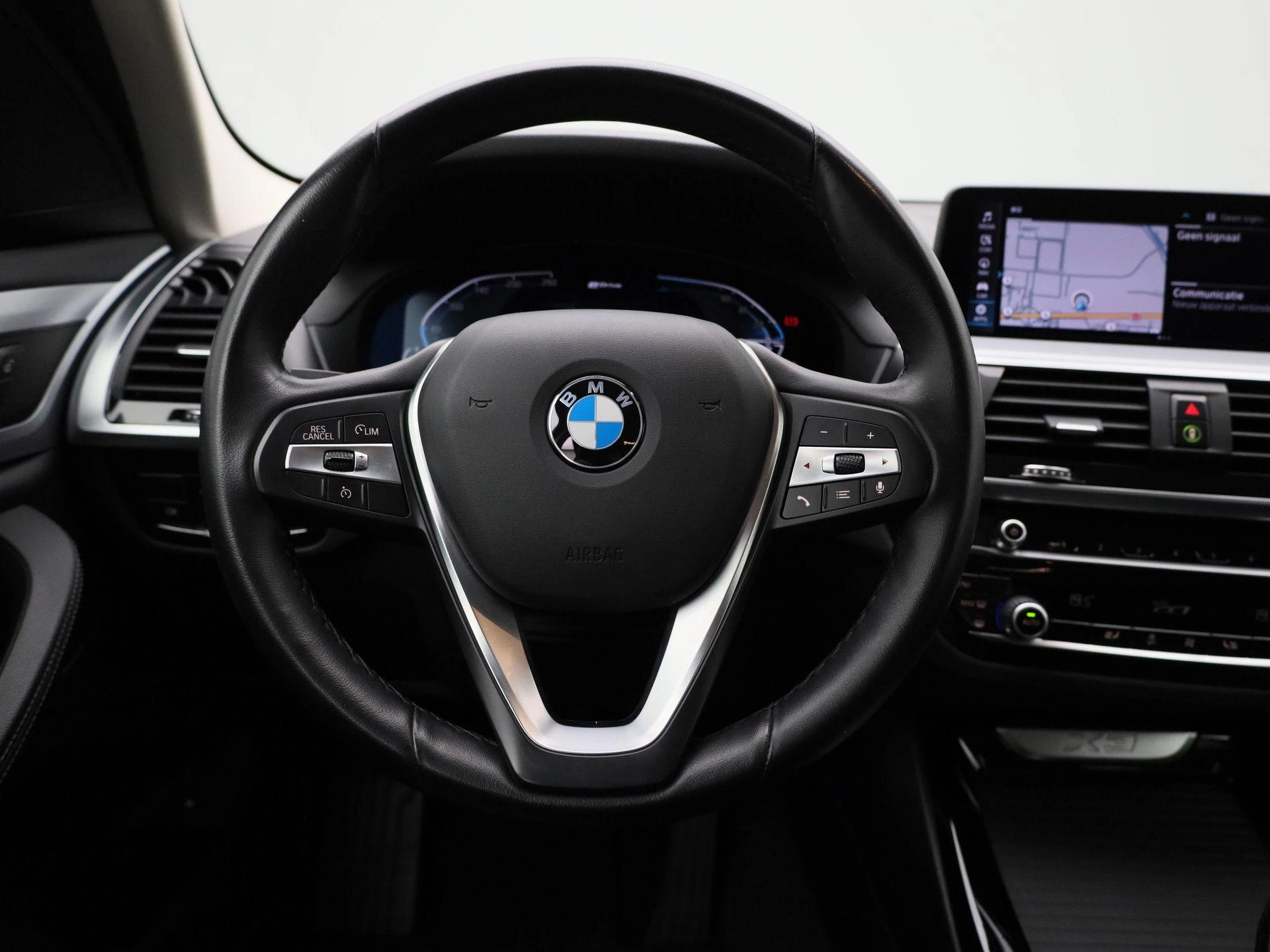 BMW-X3-image-6