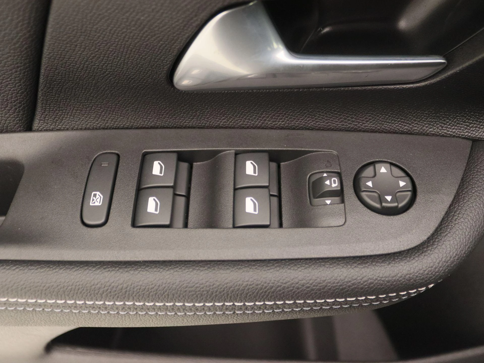 Opel-Mokka-image-19