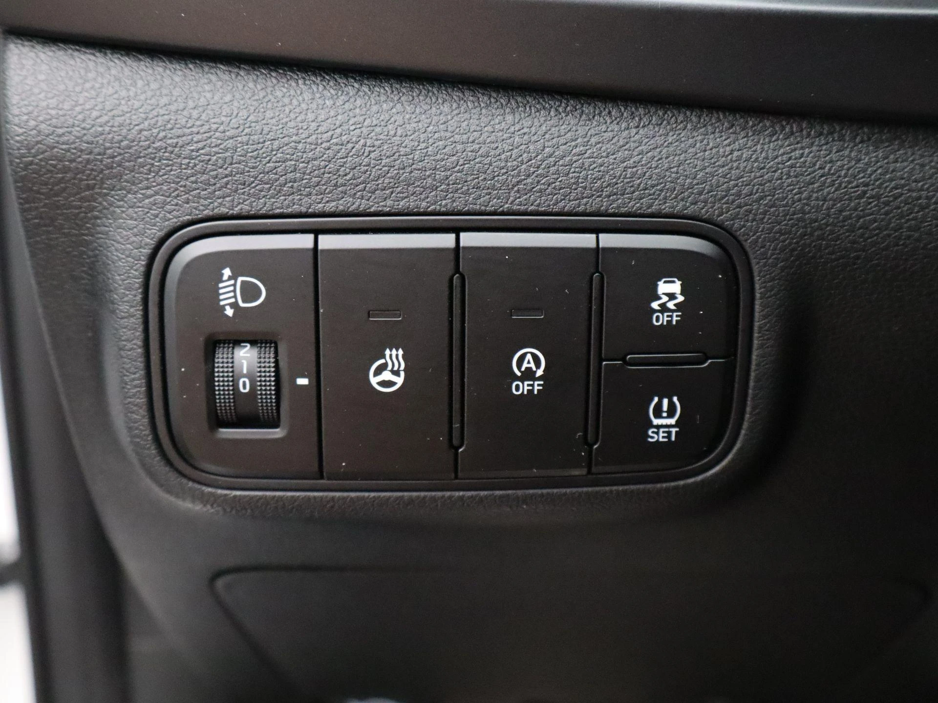 Hyundai-Bayon-image-25