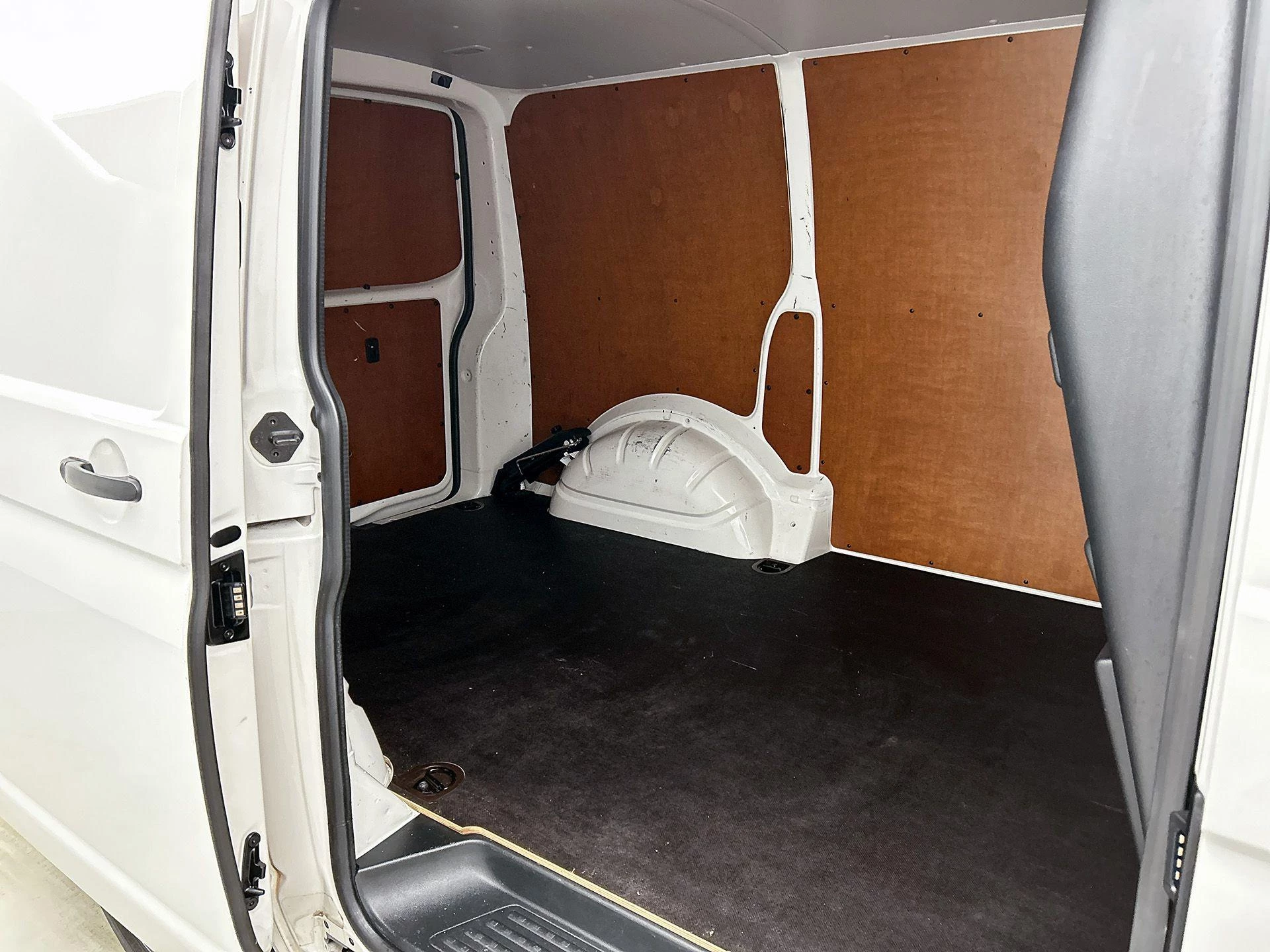 Volkswagen Transporter 2.0 TDI L1H1 90PK