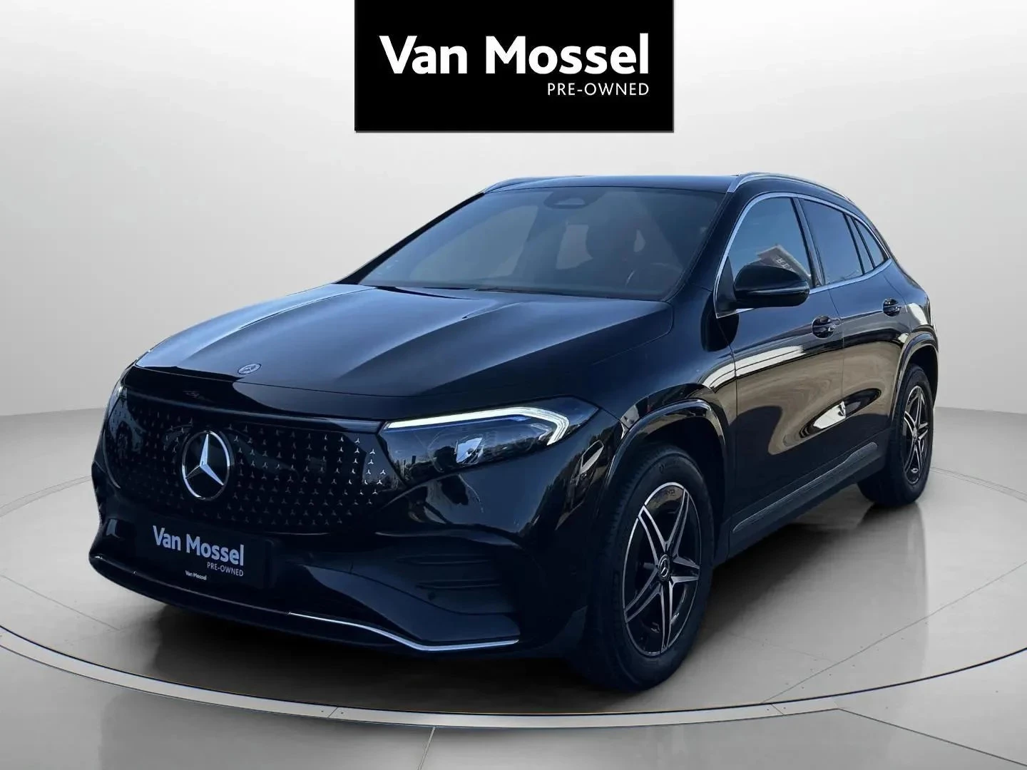 Mercedes-Benz-EQA-image-0