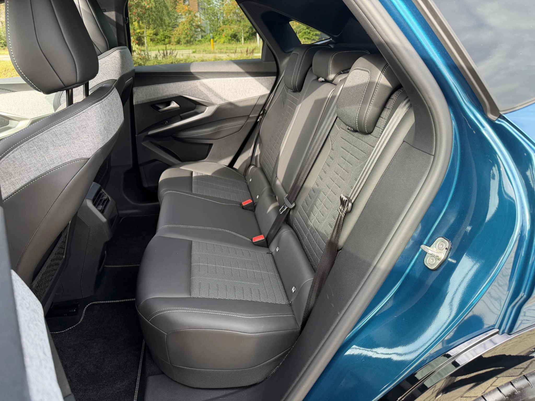 Peugeot-e-3008-image-16