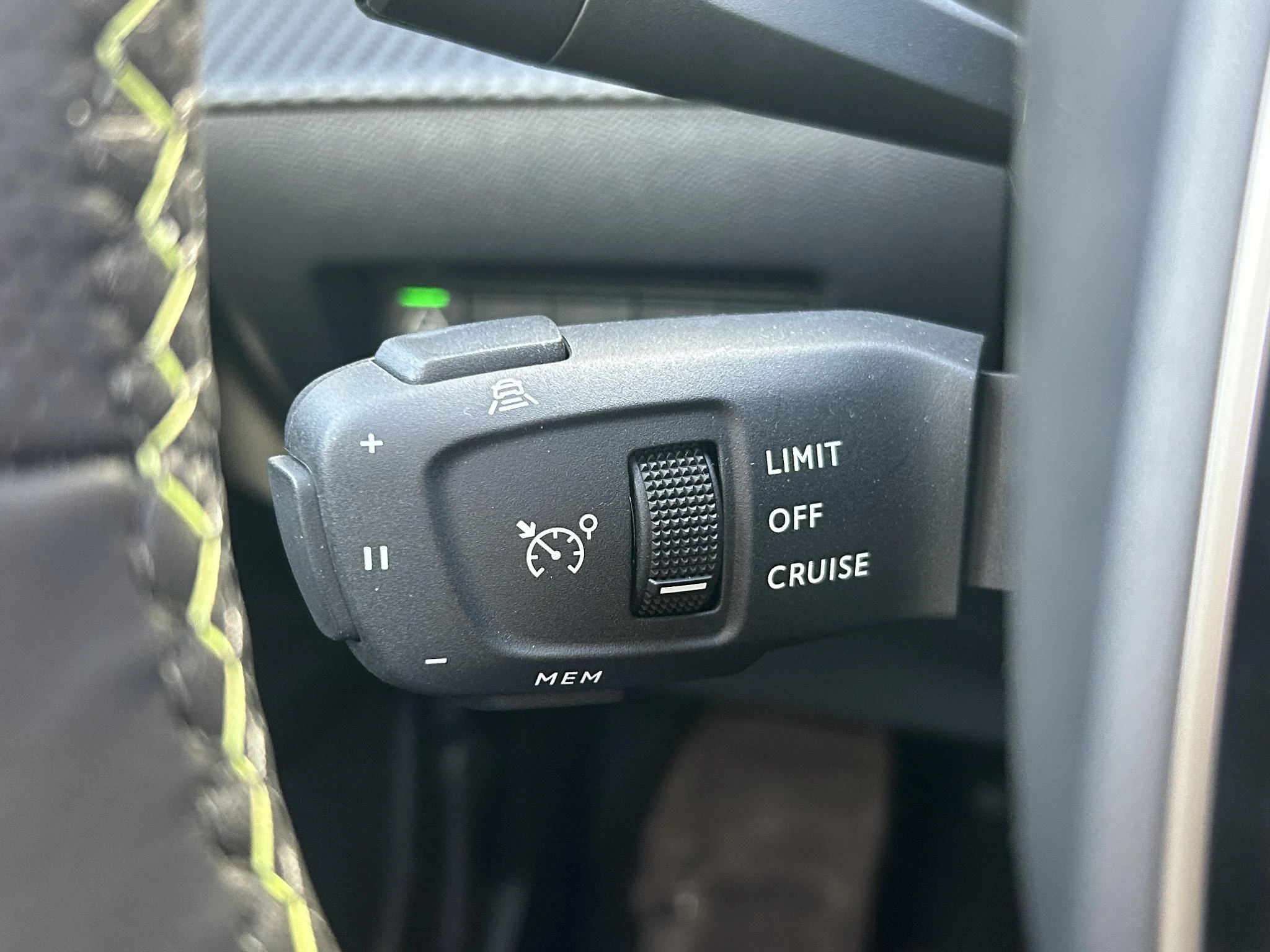Peugeot-2008-image-17