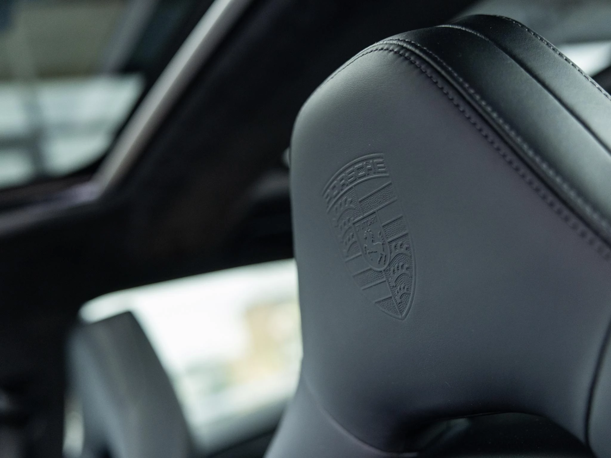 Porsche-Panamera-image-24