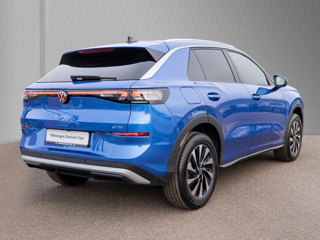 Volkswagen-T-Roc-image-3