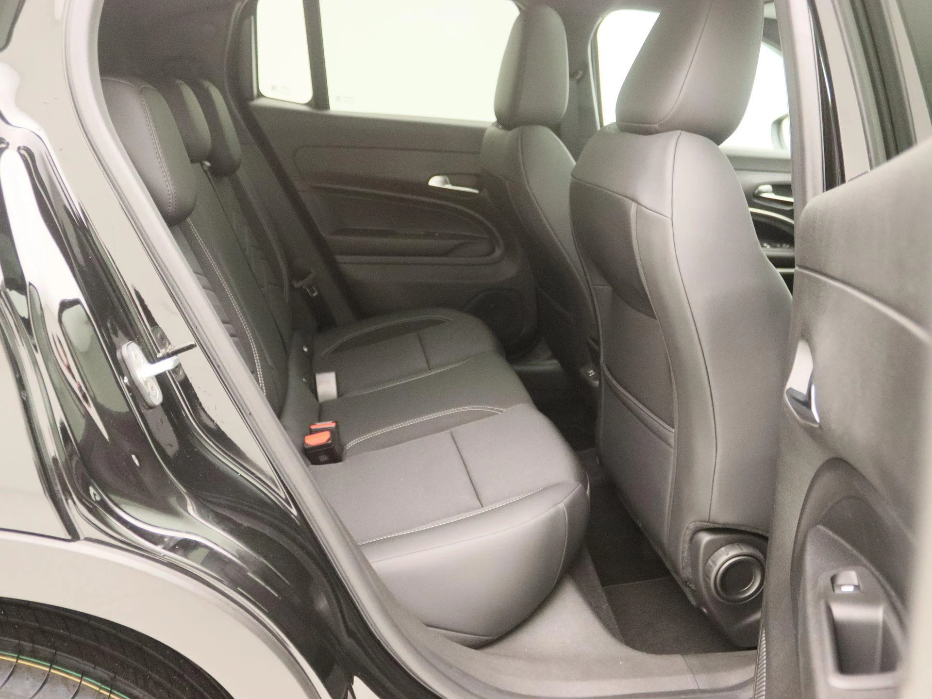Jeep-Avenger-image-24