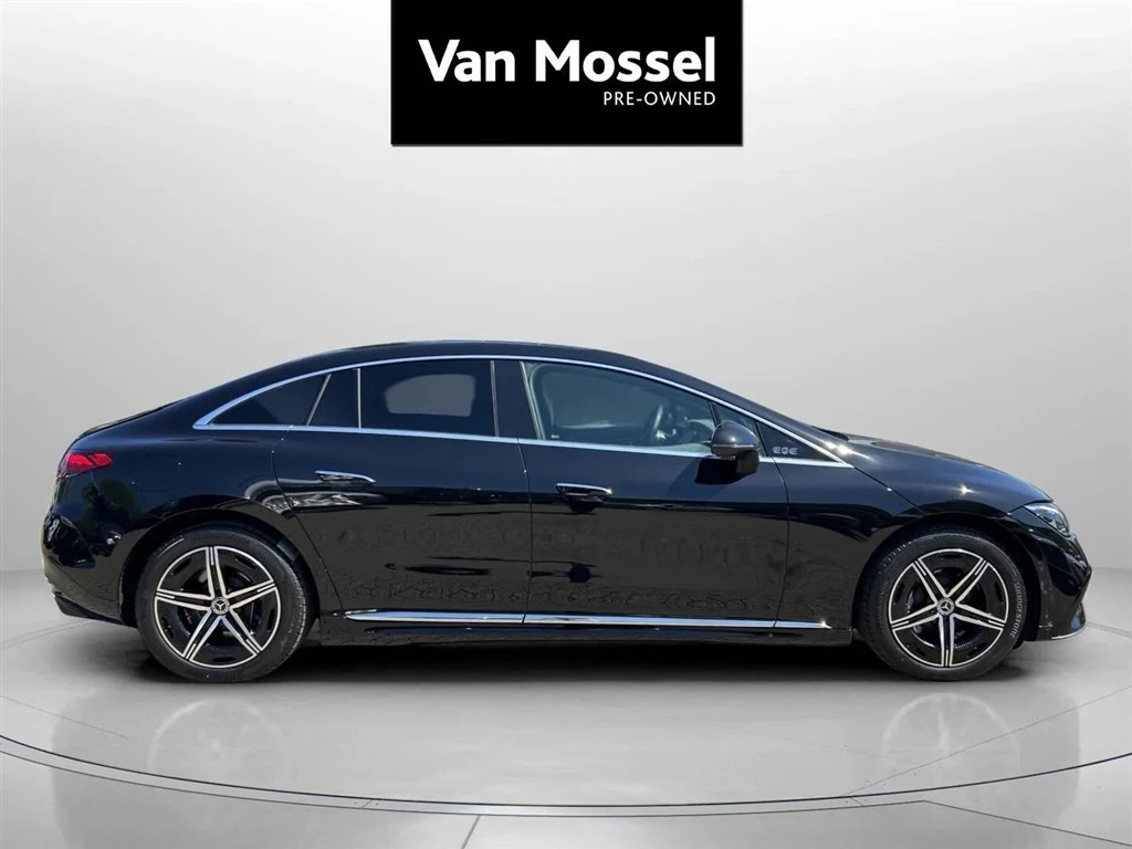 Mercedes-Benz-EQE-image-3