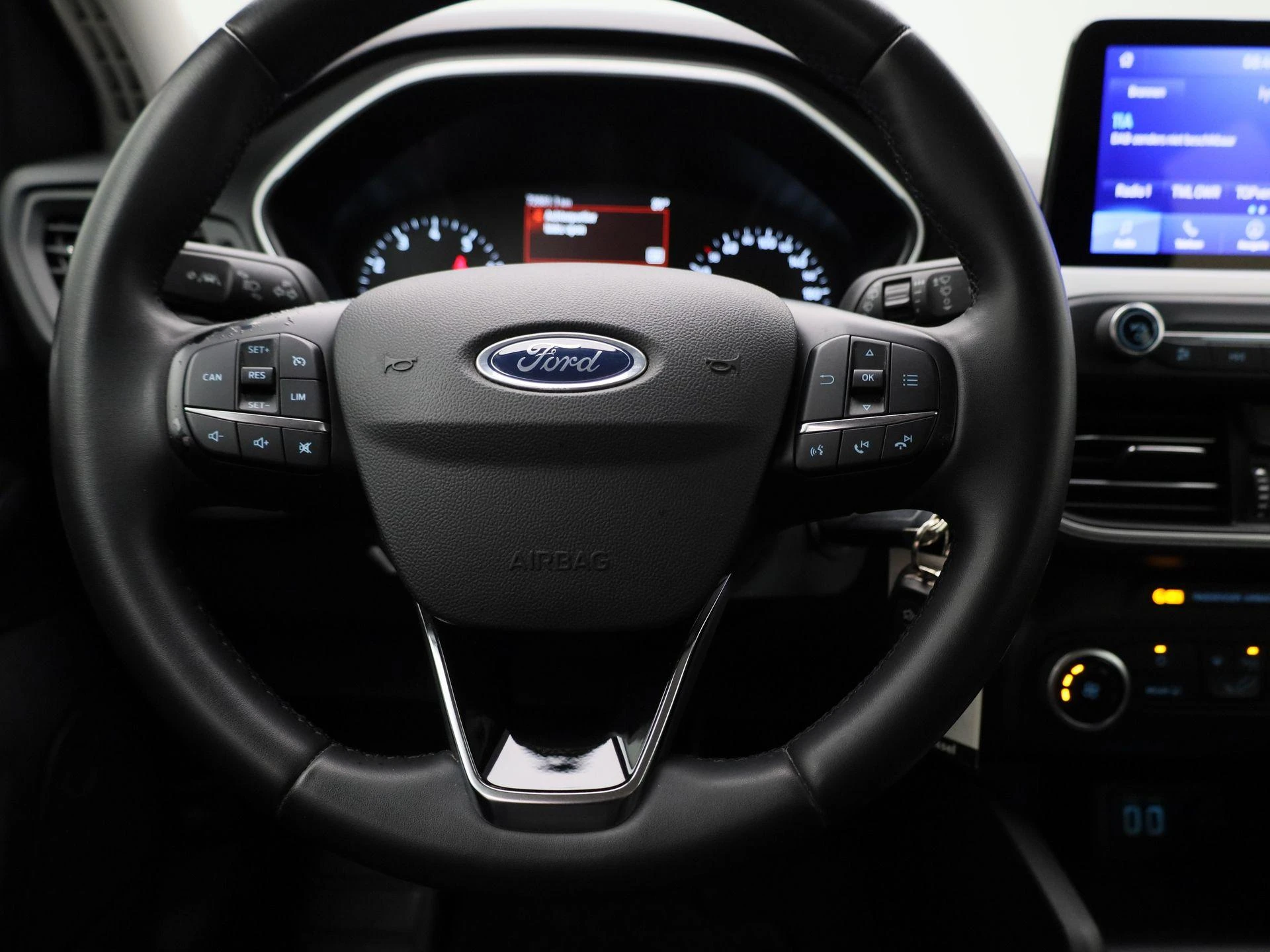 Ford-Focus-image-6