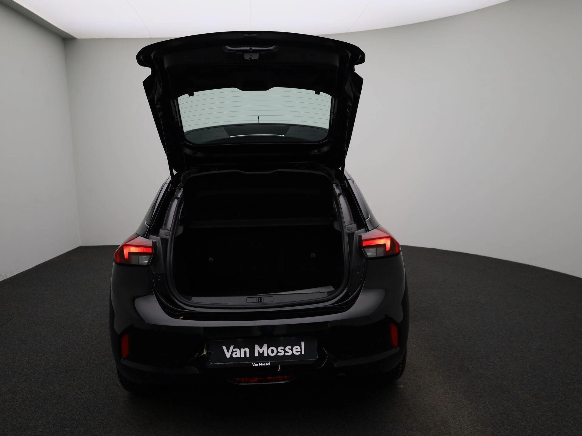 Opel-Corsa-image-12