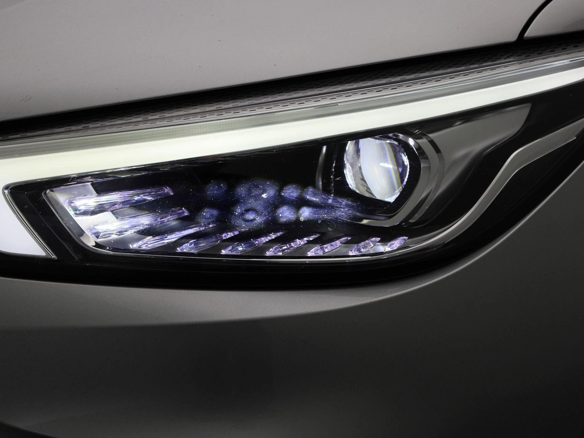 MG-ZS EV-image-13