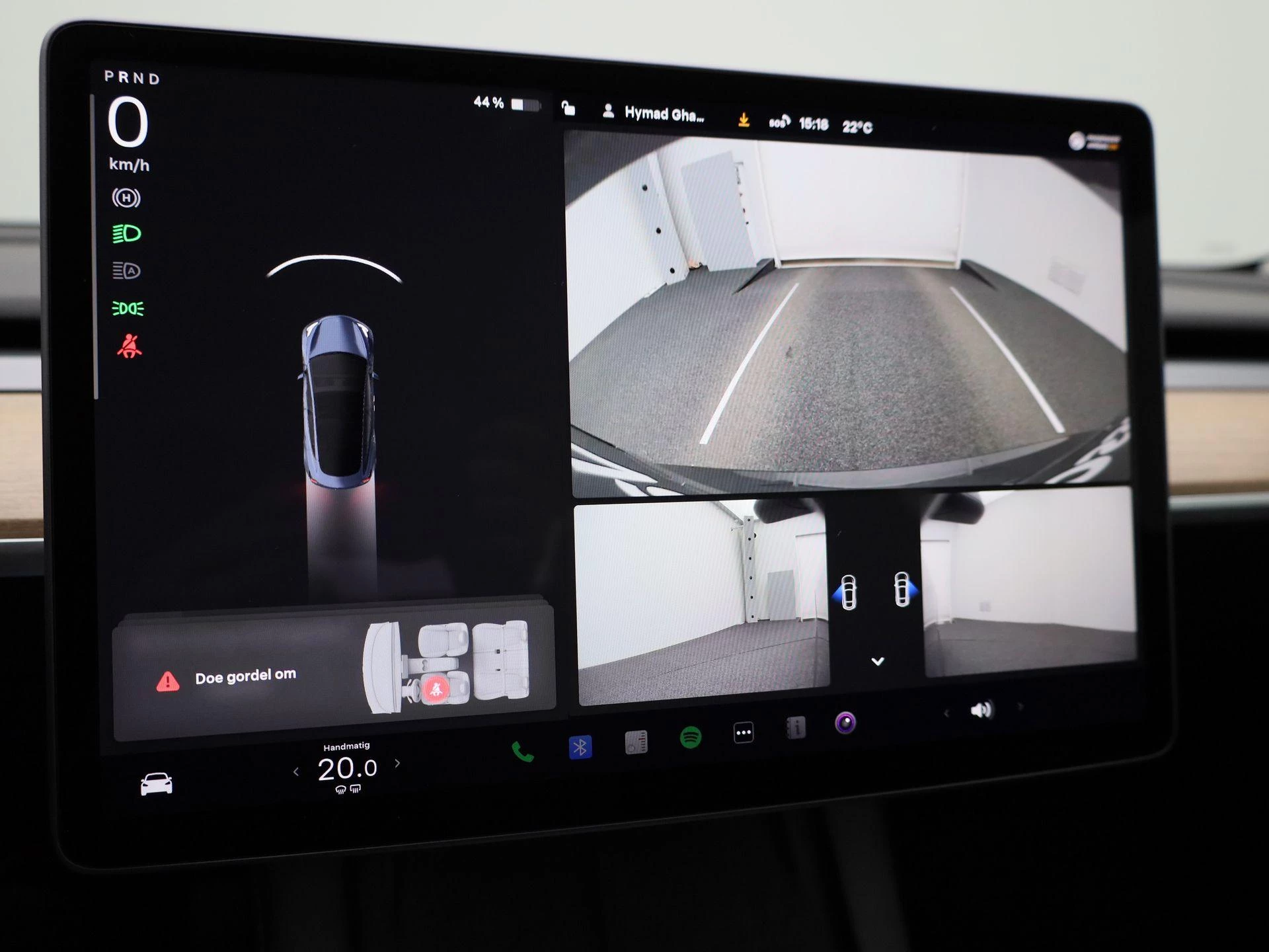 Tesla-Model 3-image-30