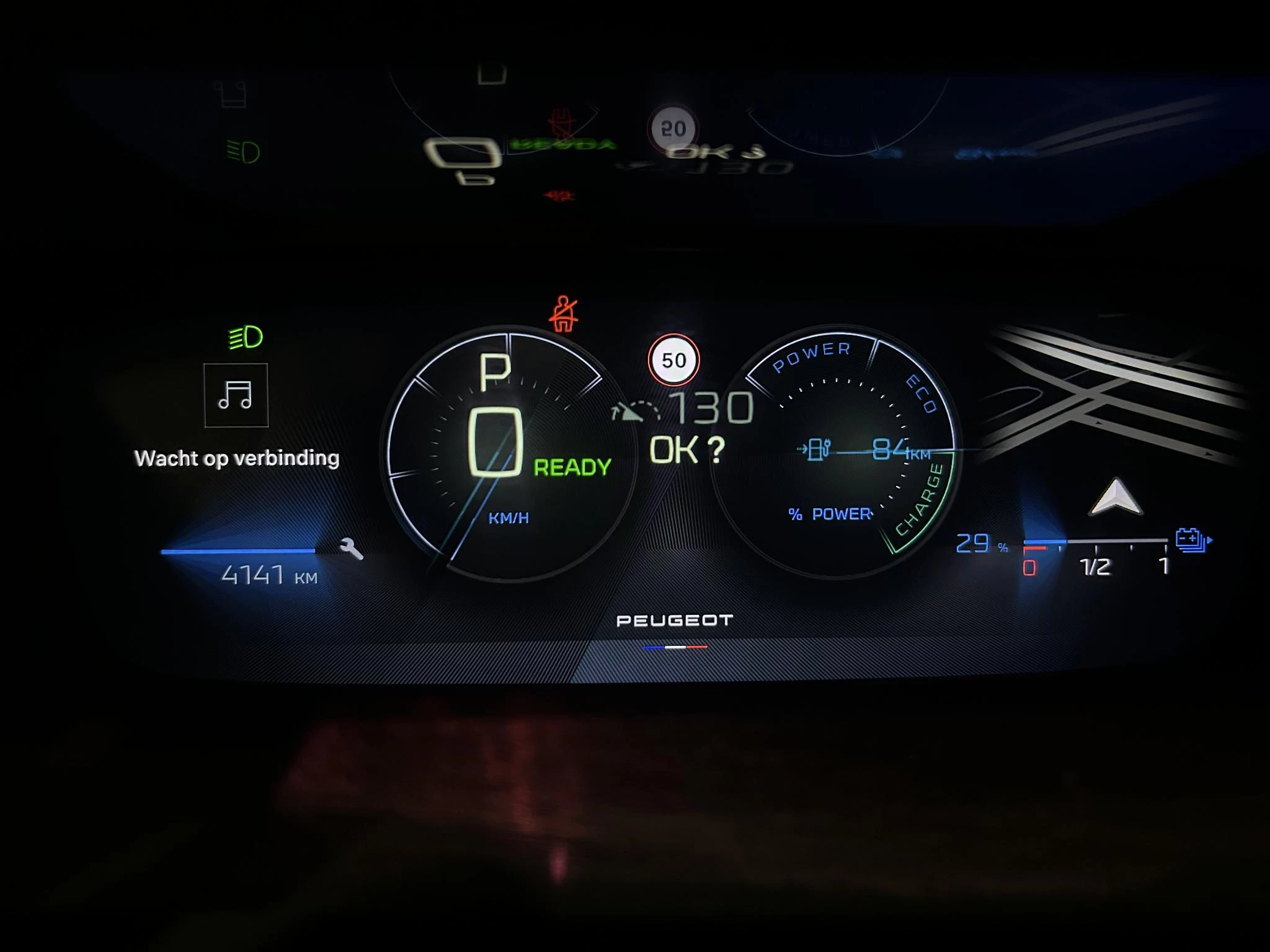 Peugeot e-308