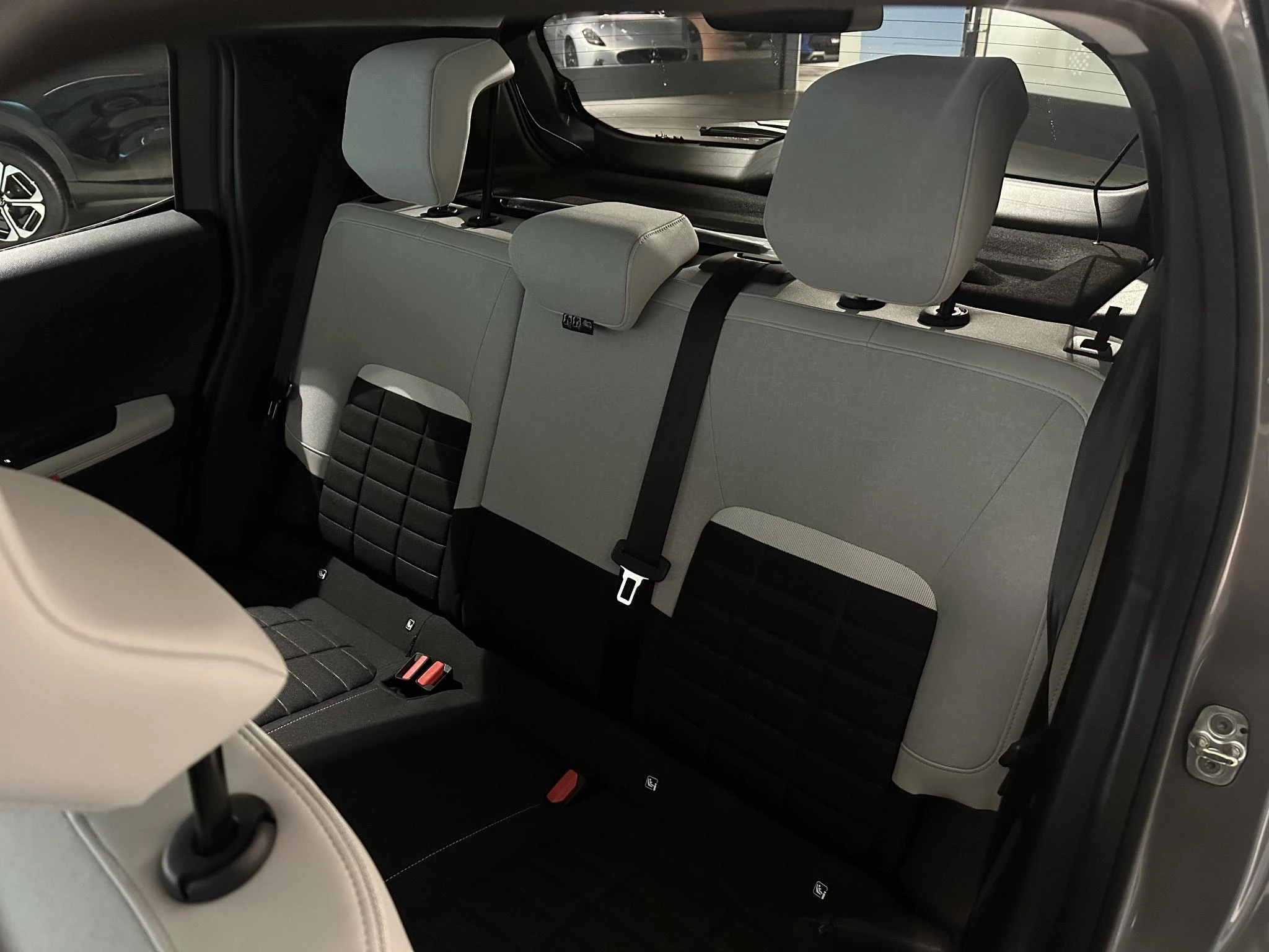 Citroën ë-C3 Max 113pk 44 kWh