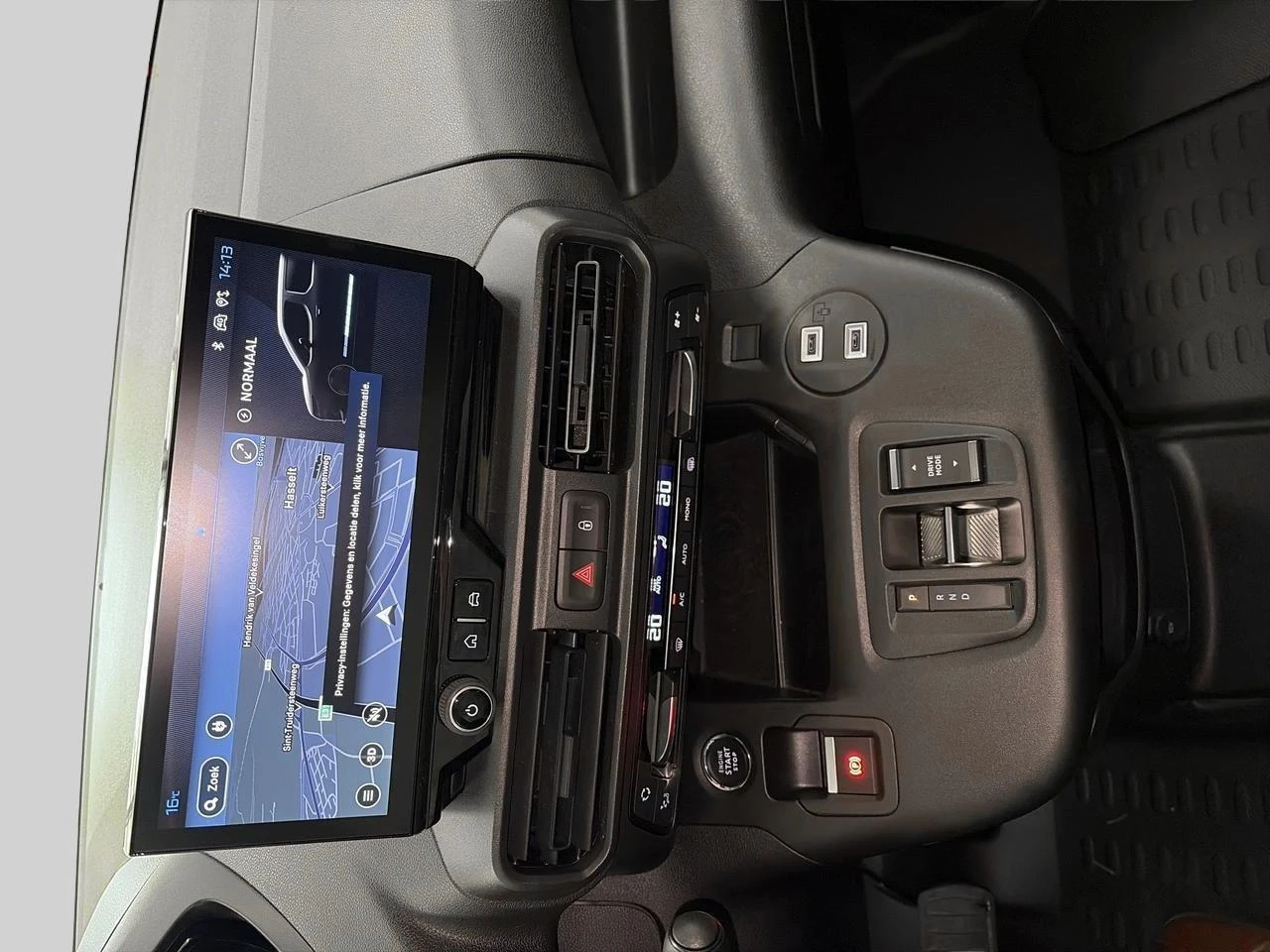 Peugeot-Partner-image-12
