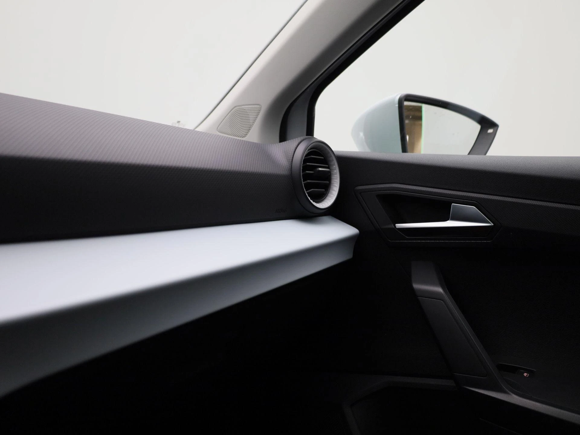 SEAT-Ibiza-image-27