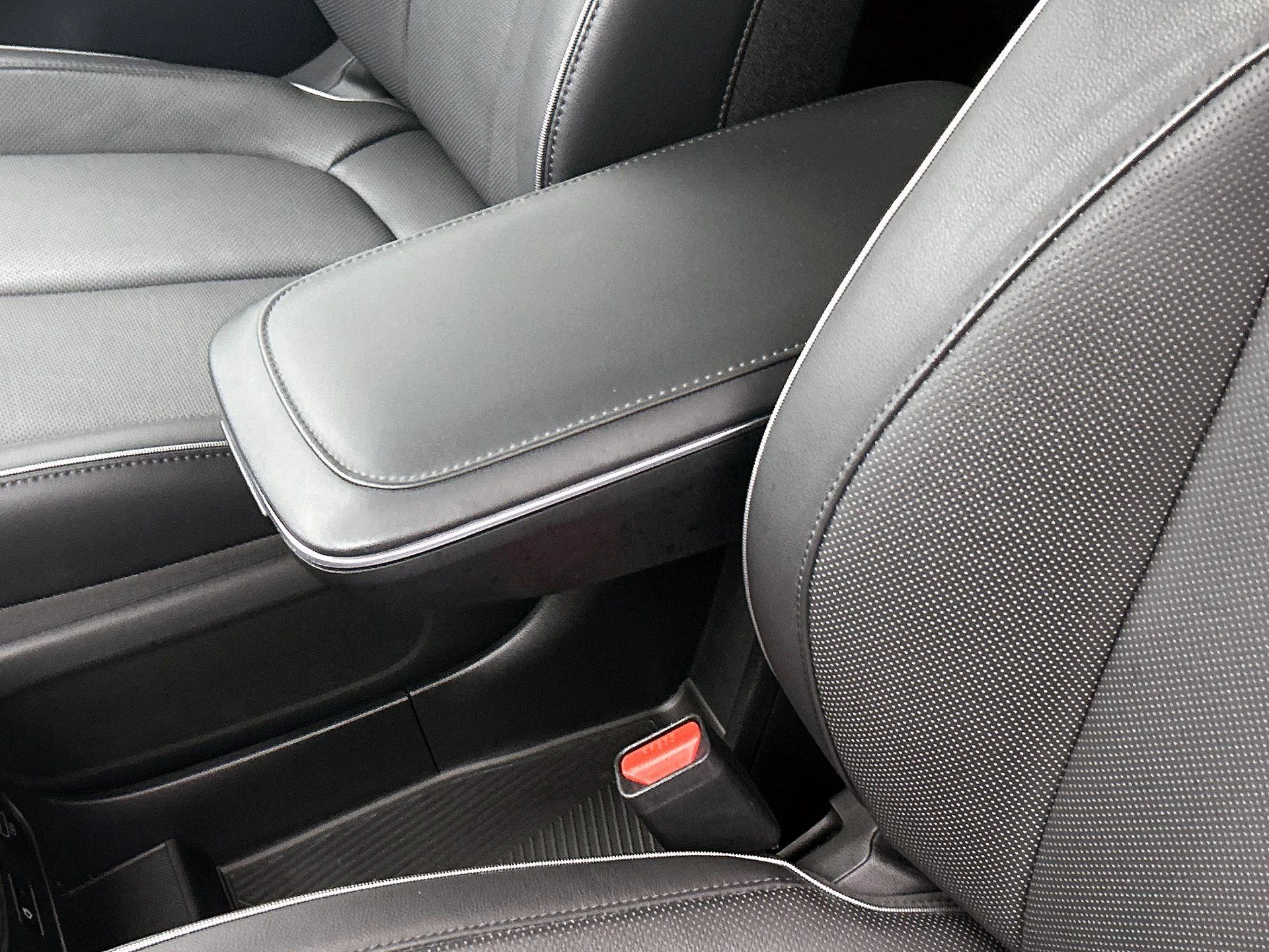 Hyundai-IONIQ 5-image-8