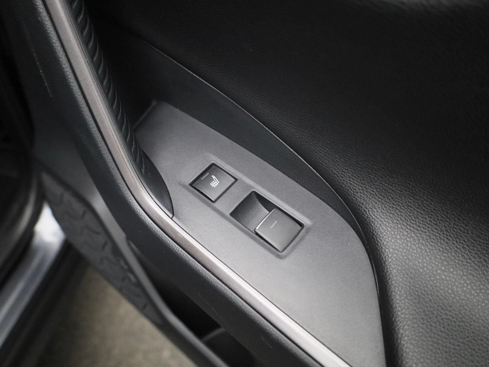 Toyota-RAV4-image-42