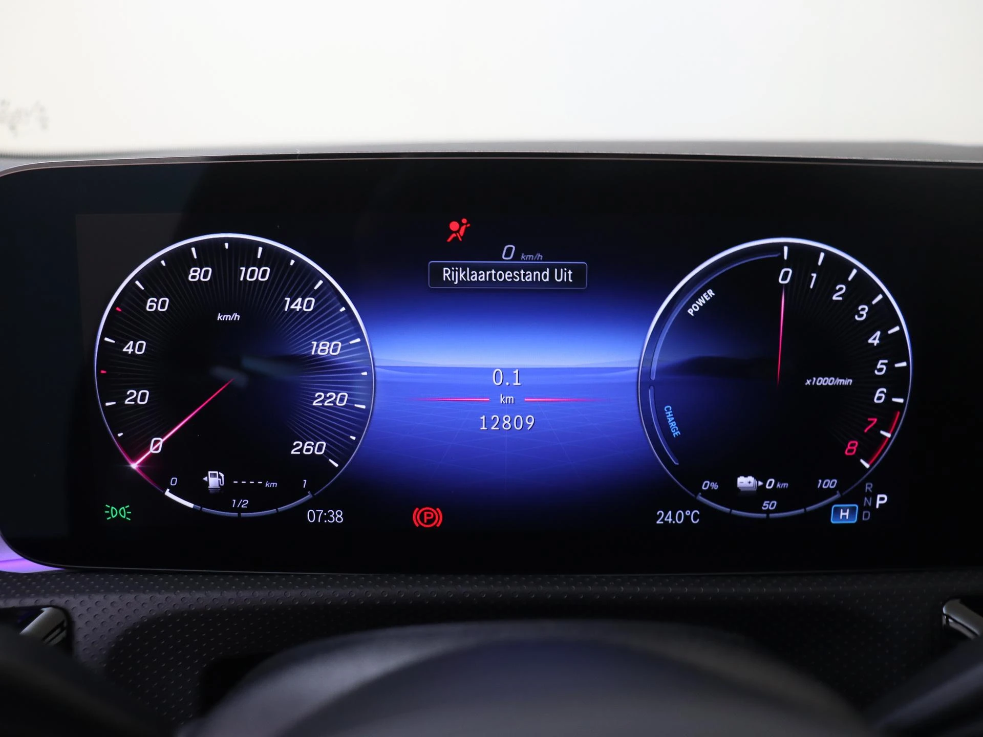 Mercedes-Benz-A-Klasse-image-10