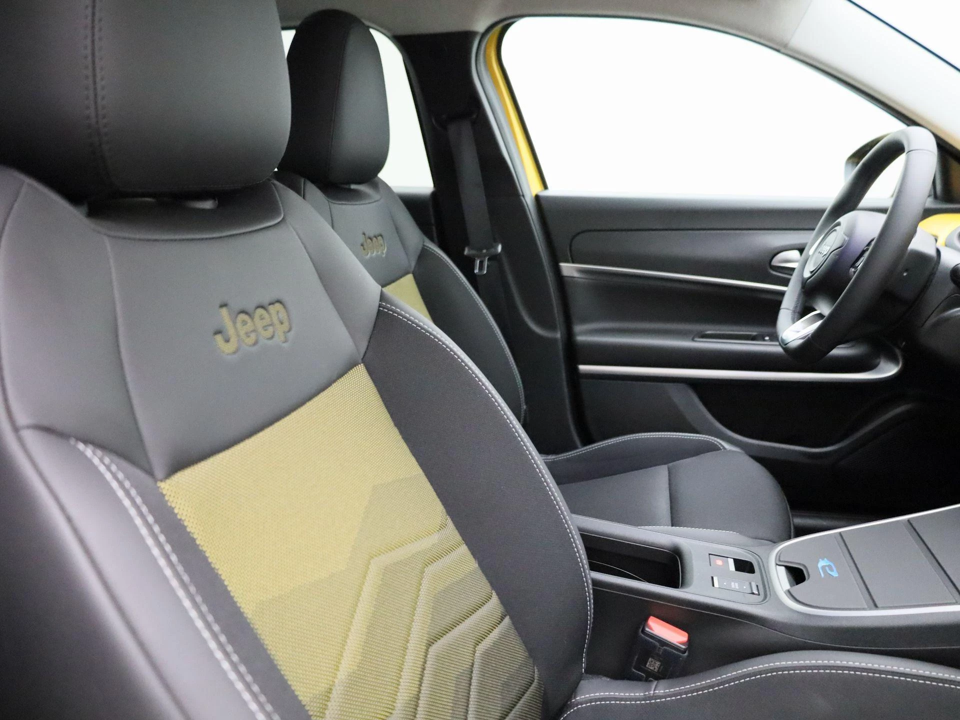 Jeep-Avenger-image-28