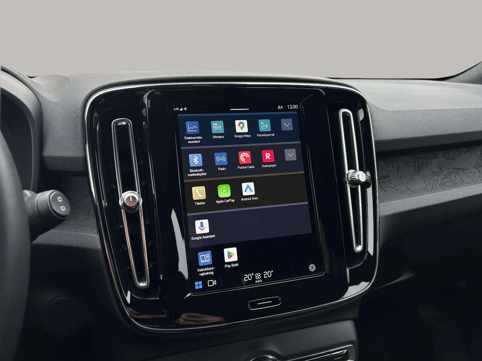 Volvo-XC40-image-17
