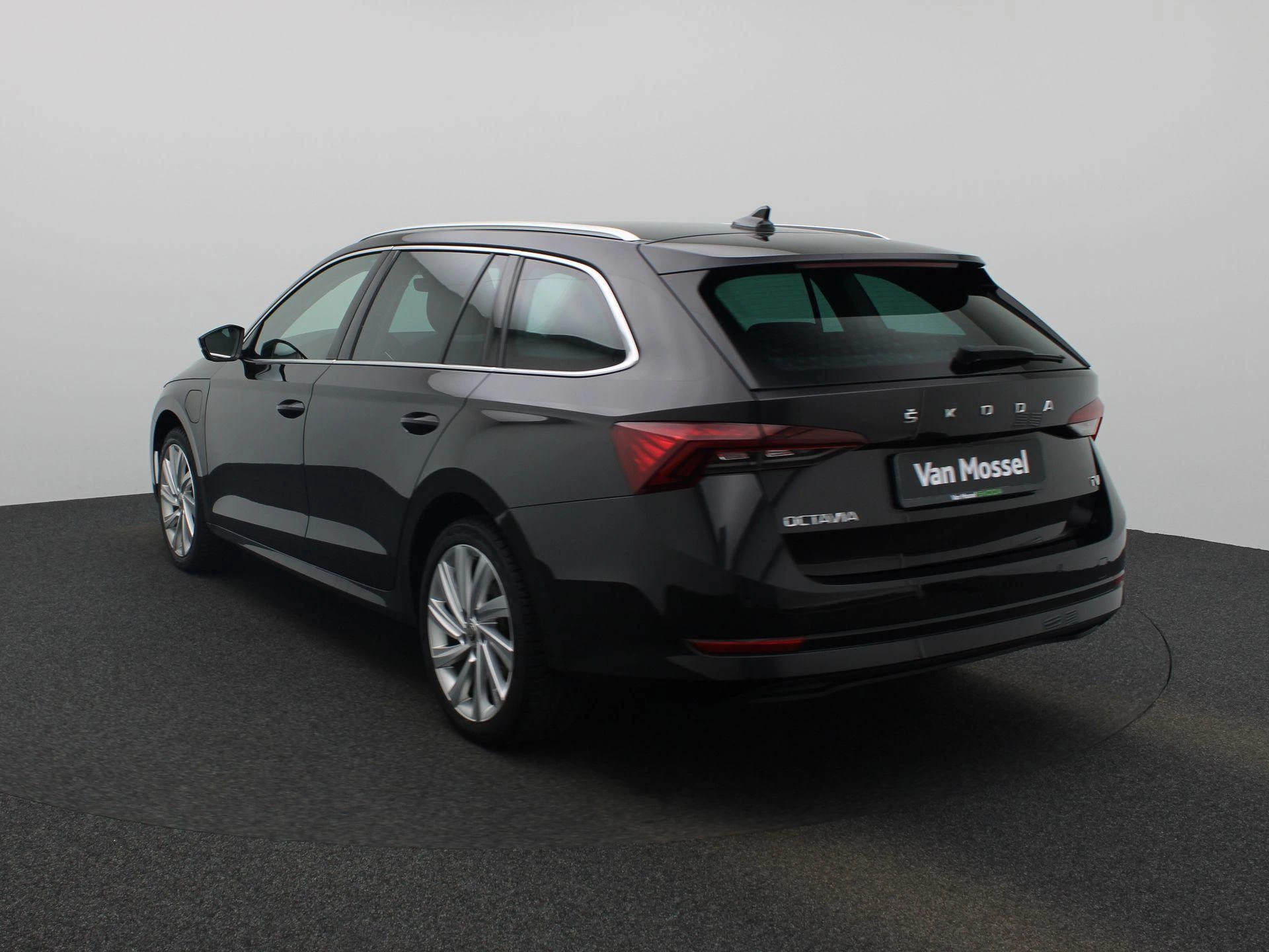 Škoda-Octavia-image-1