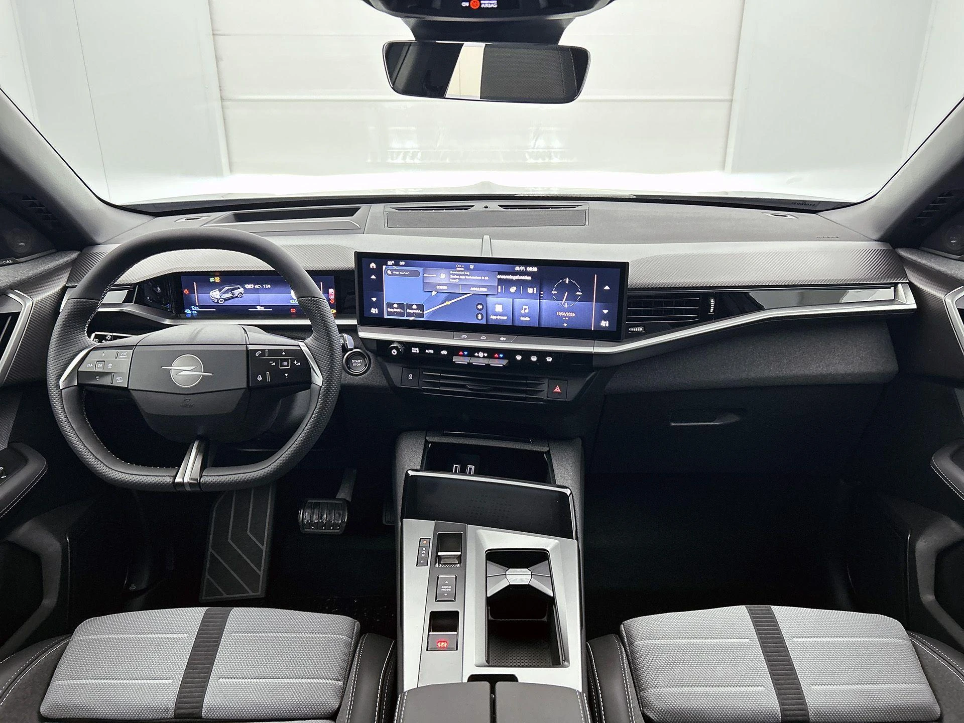 Opel Grandland 1.6 Turbo Plug-in-Hybrid Business Edition