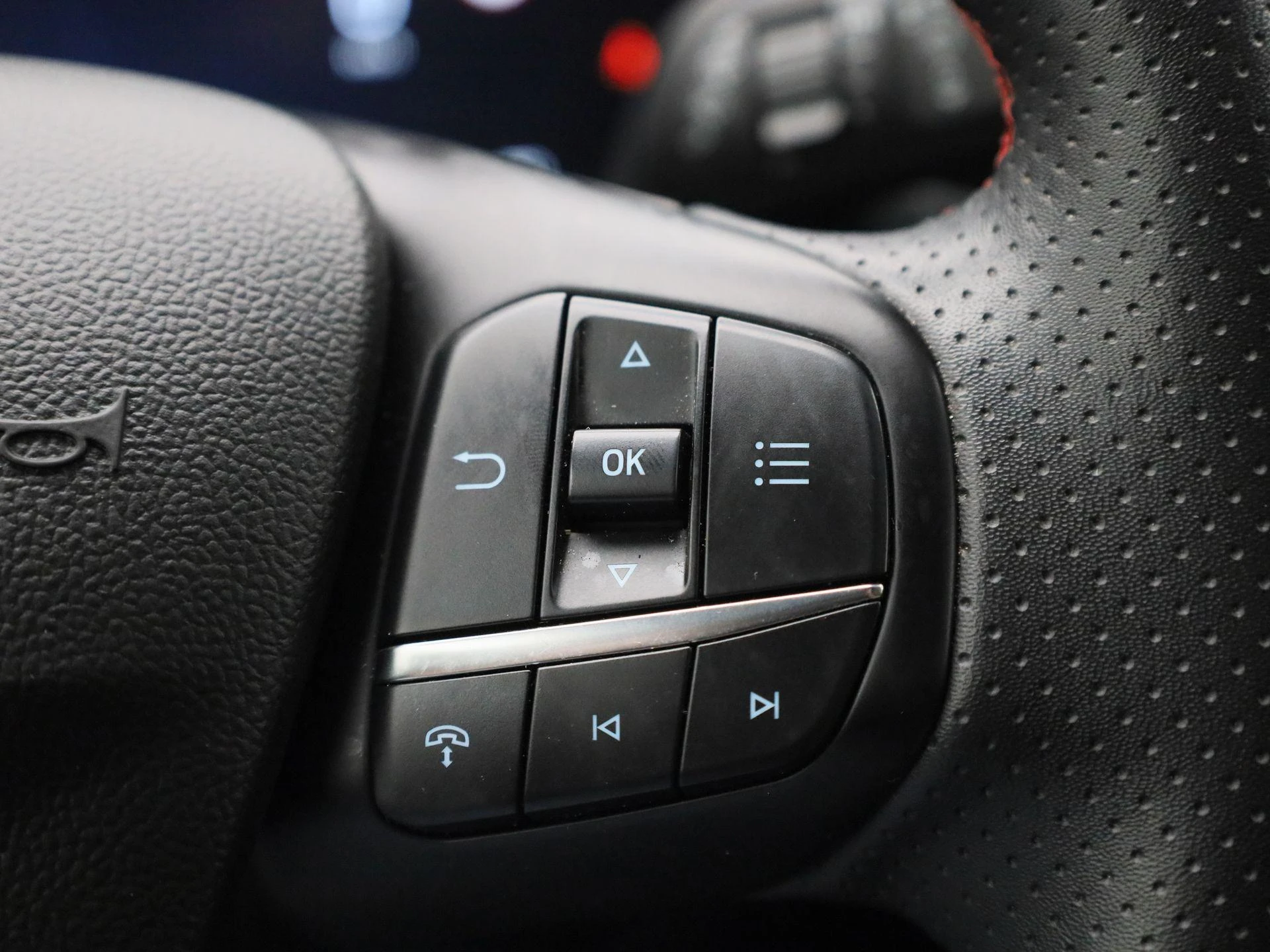 Ford-Kuga-image-26