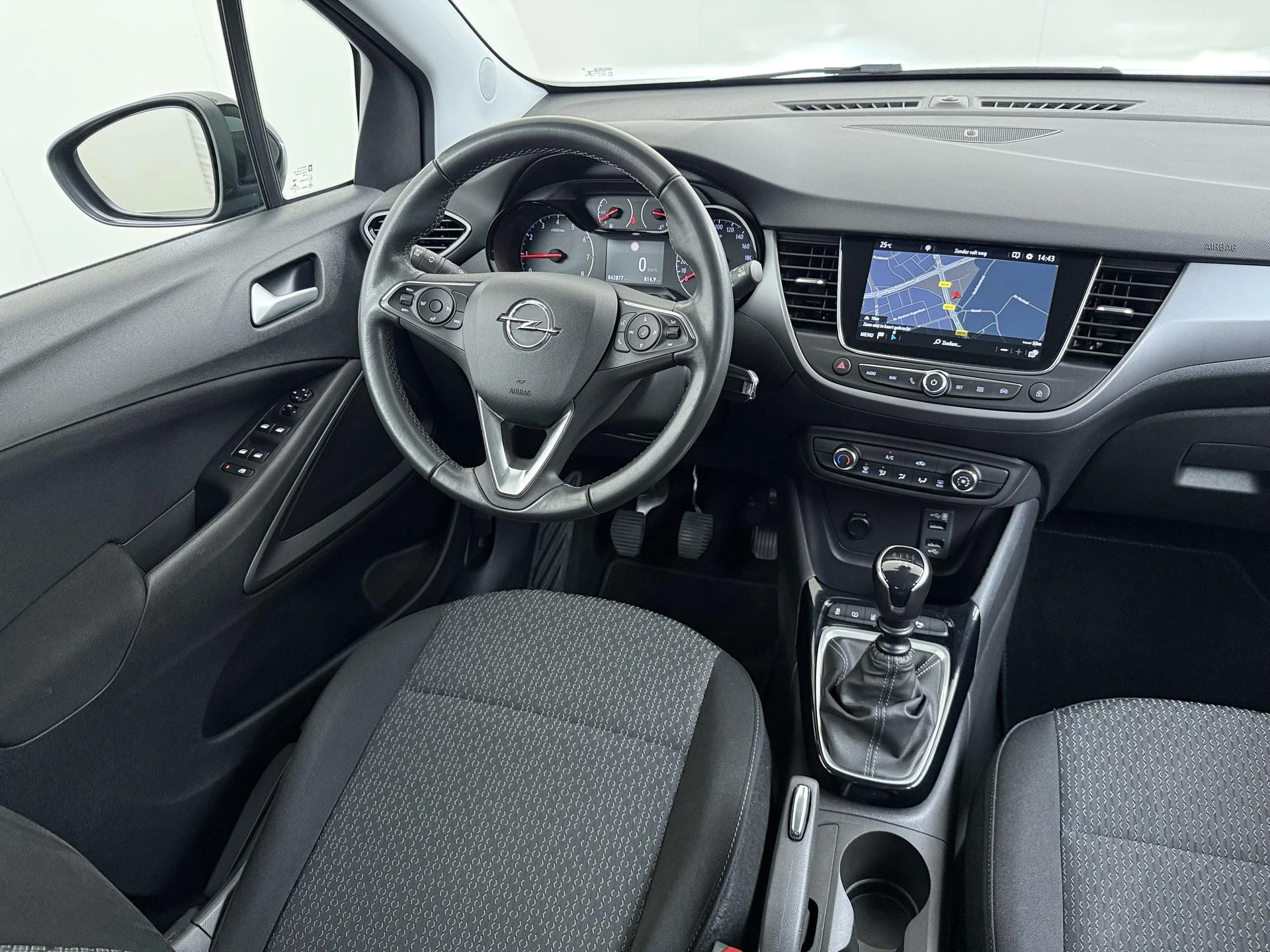 Opel-Crossland-image-17