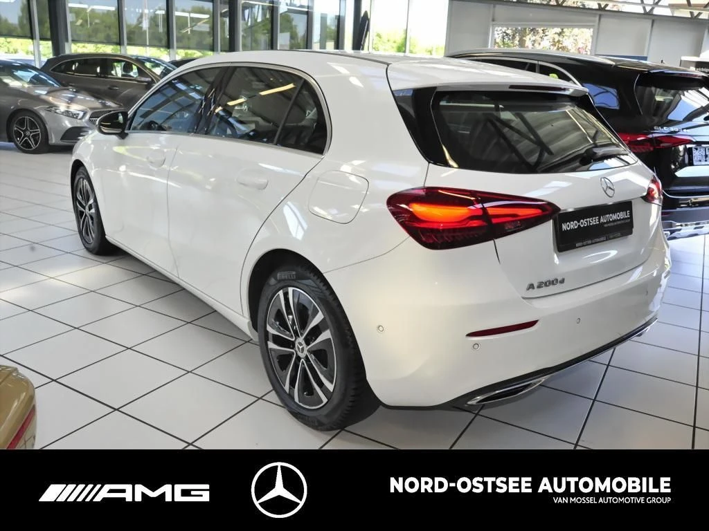 Mercedes-Benz-A-Klasse 200 d-image-5