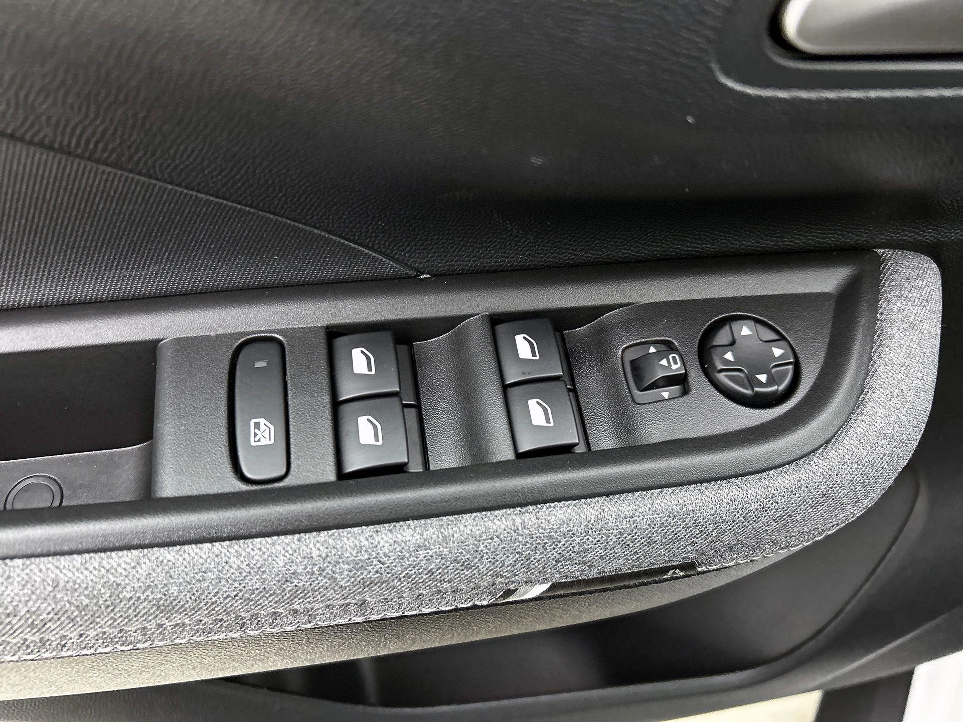 Opel Frontera 1.2 Turbo Hybrid GS