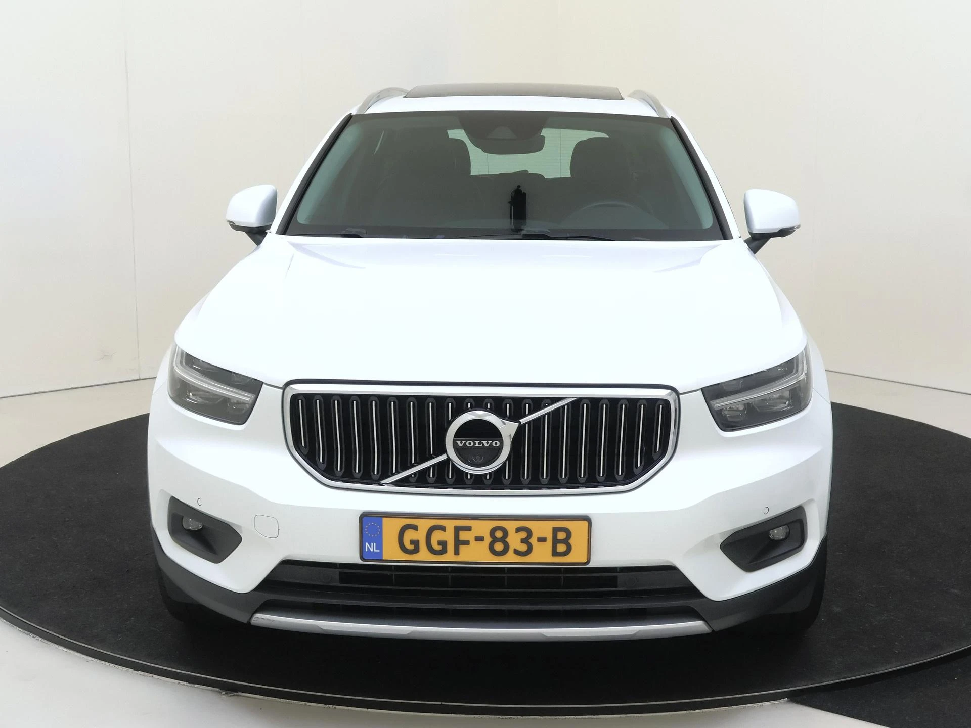 Volvo-XC40-image-5