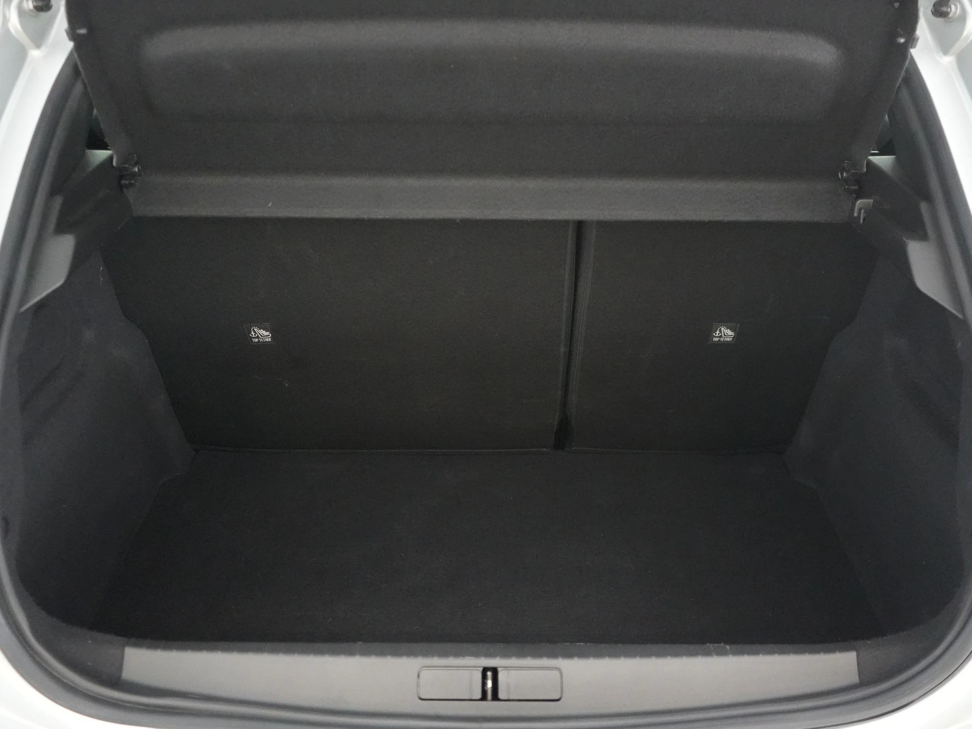 Opel-Corsa-image-14