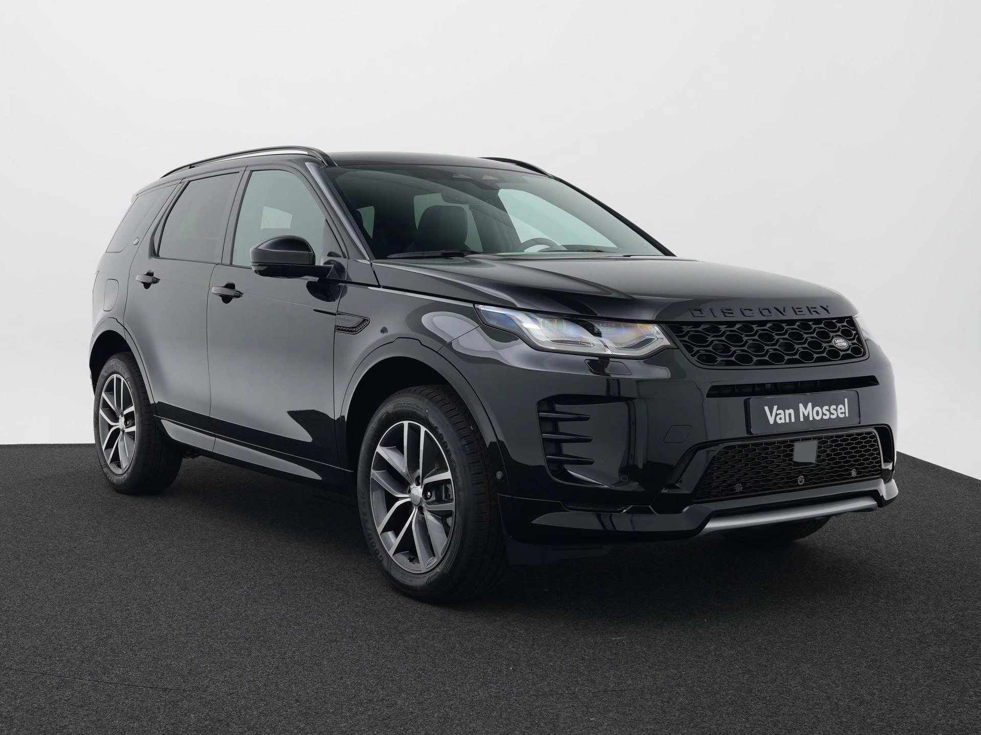 Land Rover-Discovery Sport-image-12