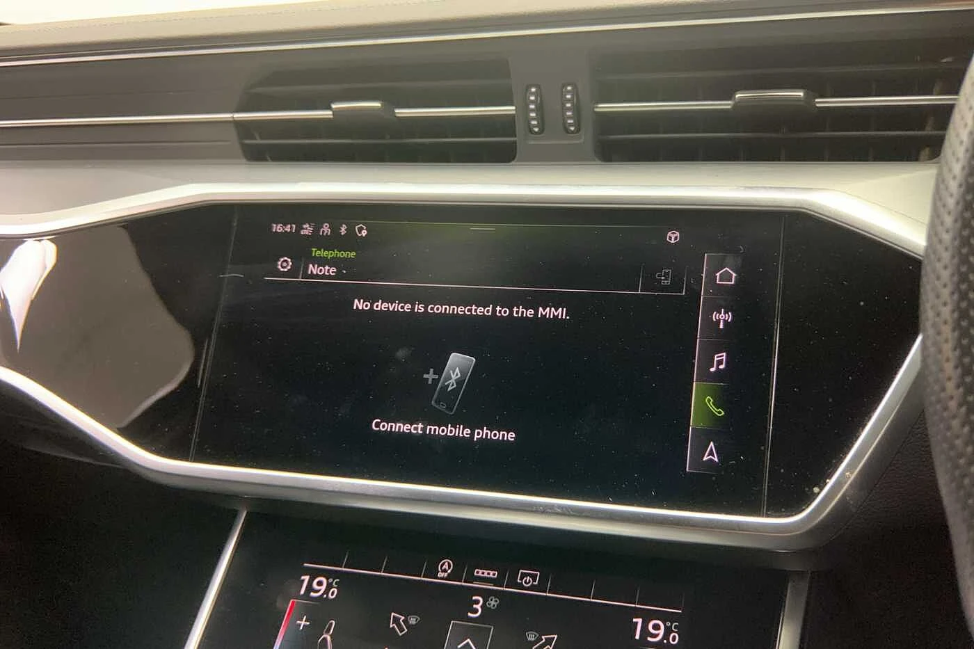 Audi-A6-image-23