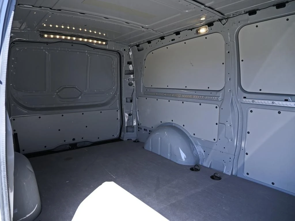 Mercedes-Benz-Vito 116-image-13