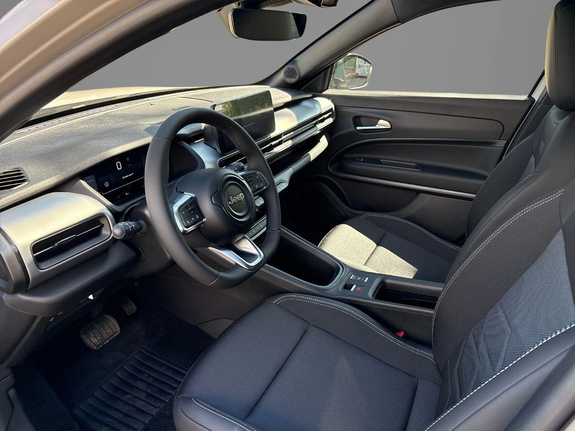 Jeep-Avenger-image-2