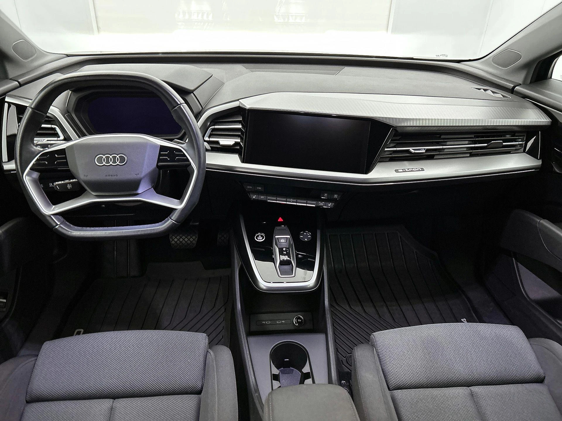 Audi-Q4 e-tron-image-20