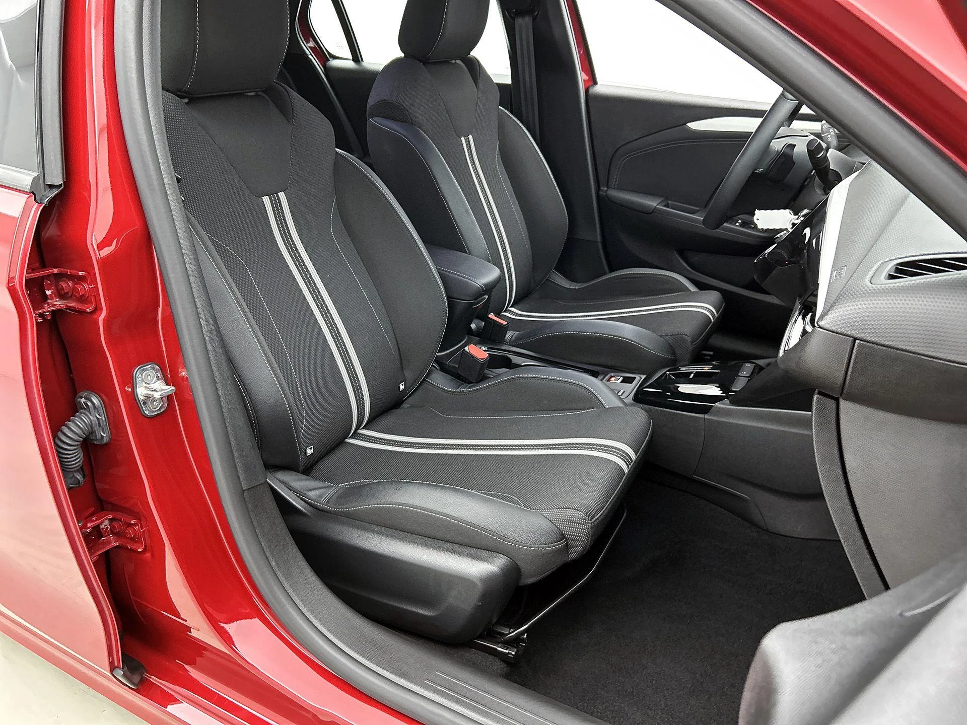 Opel Corsa 1.2 Turbo Hybrid GS