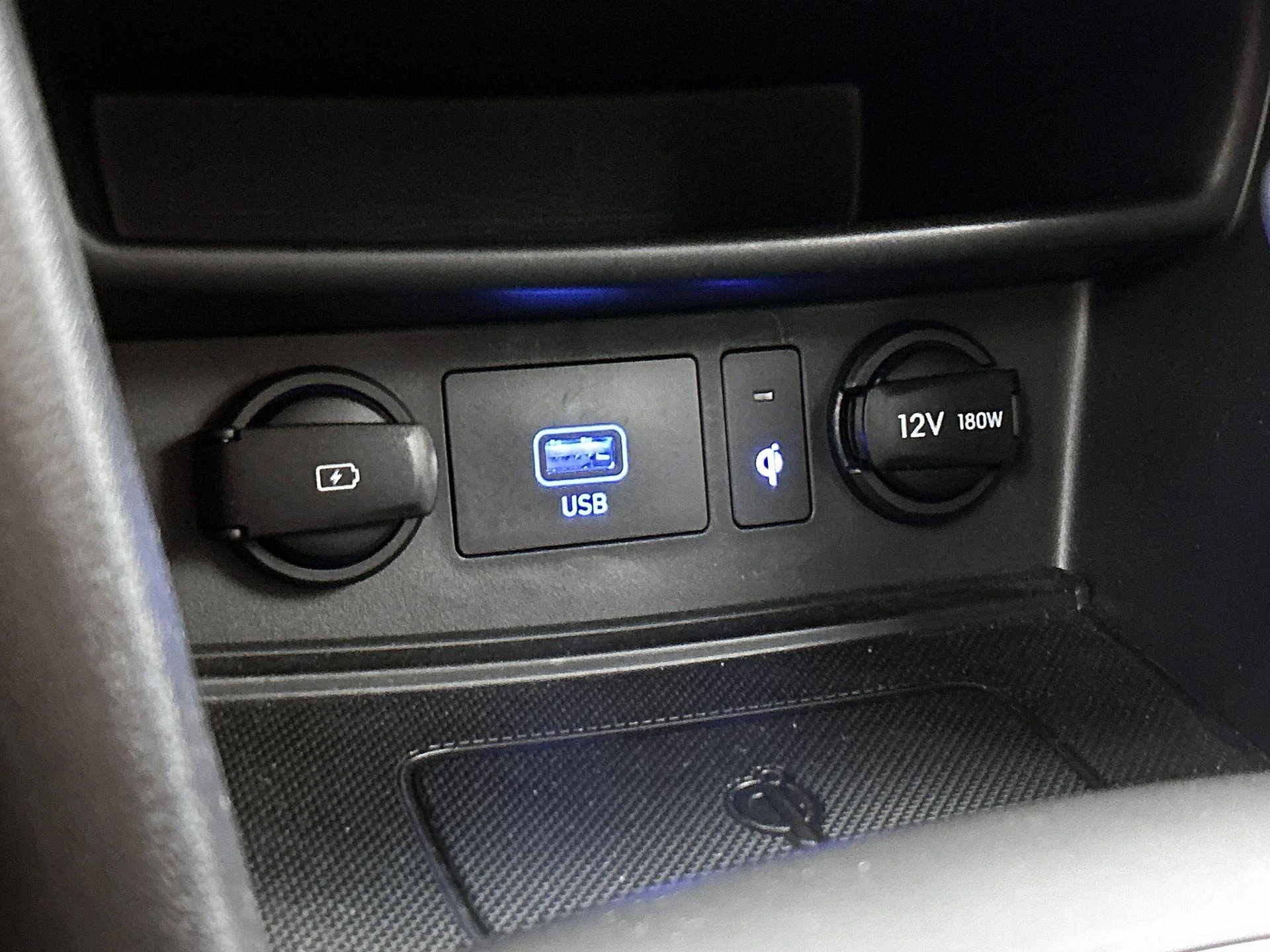 Hyundai-Kona-image-30
