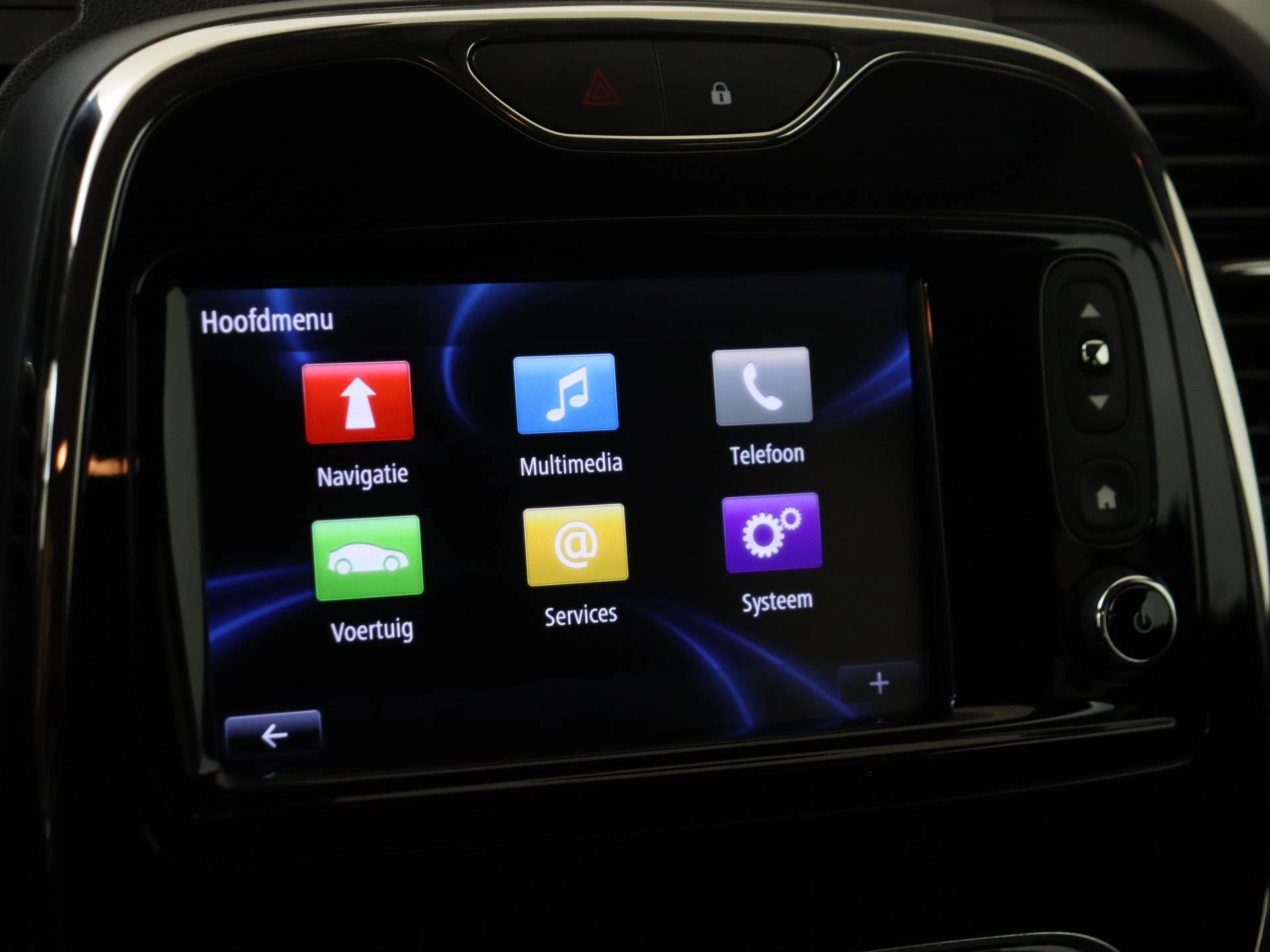 Renault-Captur-image-15