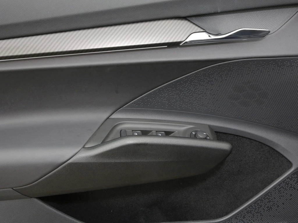 Škoda-Enyaq iV-image-15