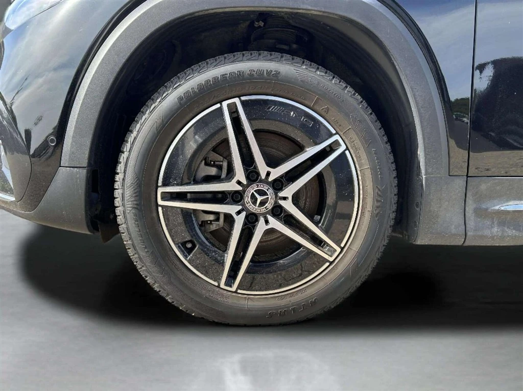 Mercedes-Benz-EQB-image-8