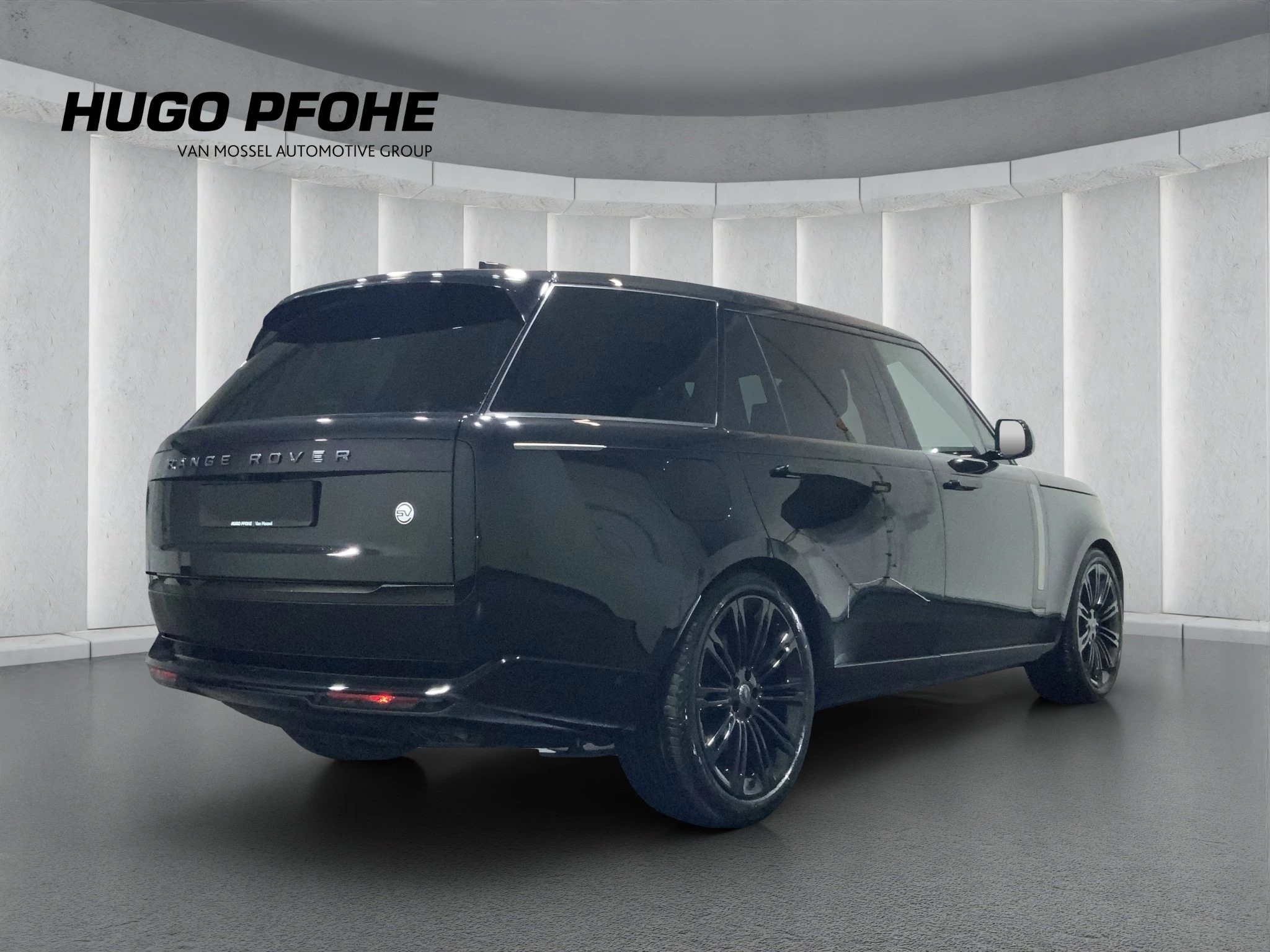 Land Rover Range Rover SV 4.4 P615 V8 LWB Massage