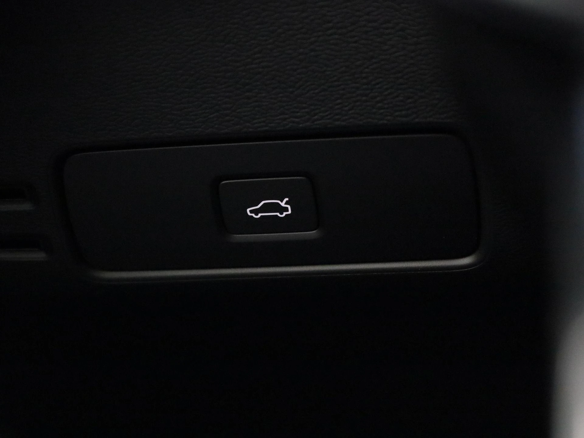 Volvo-XC40-image-22