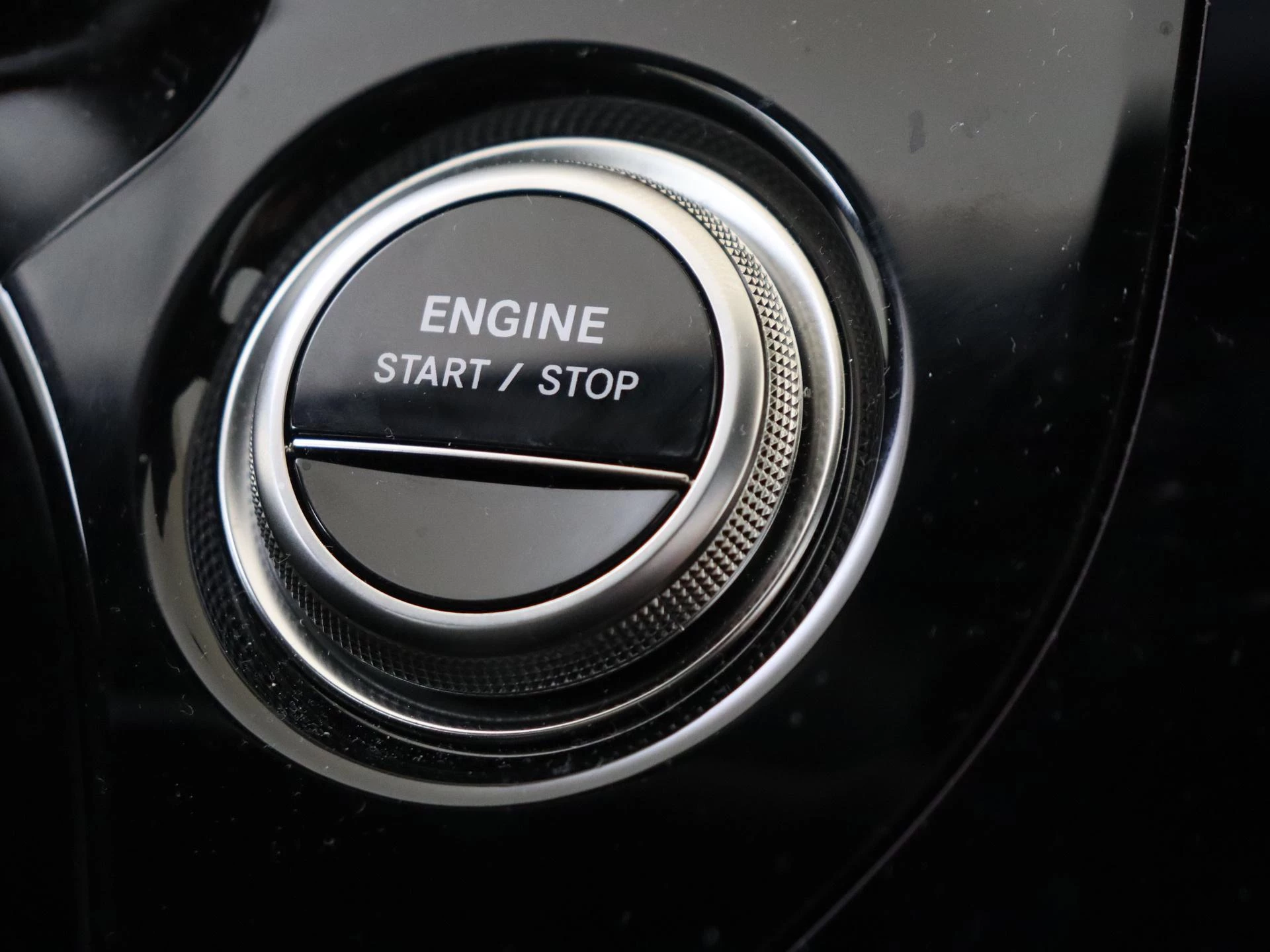 Mercedes-Benz-E-Klasse-image-29