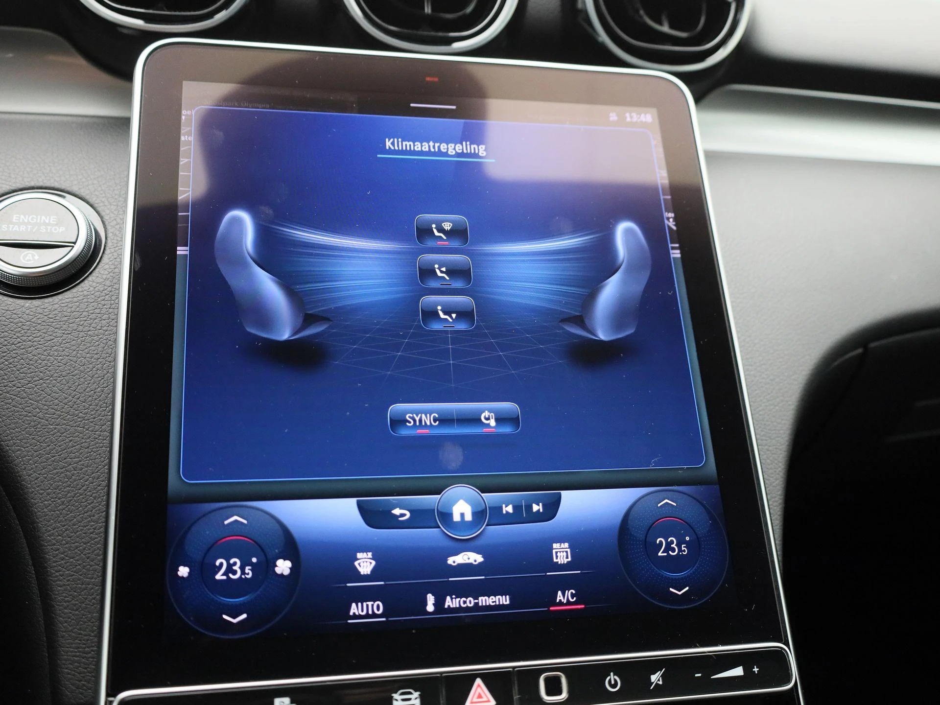 Mercedes-Benz-C-Klasse-image-16