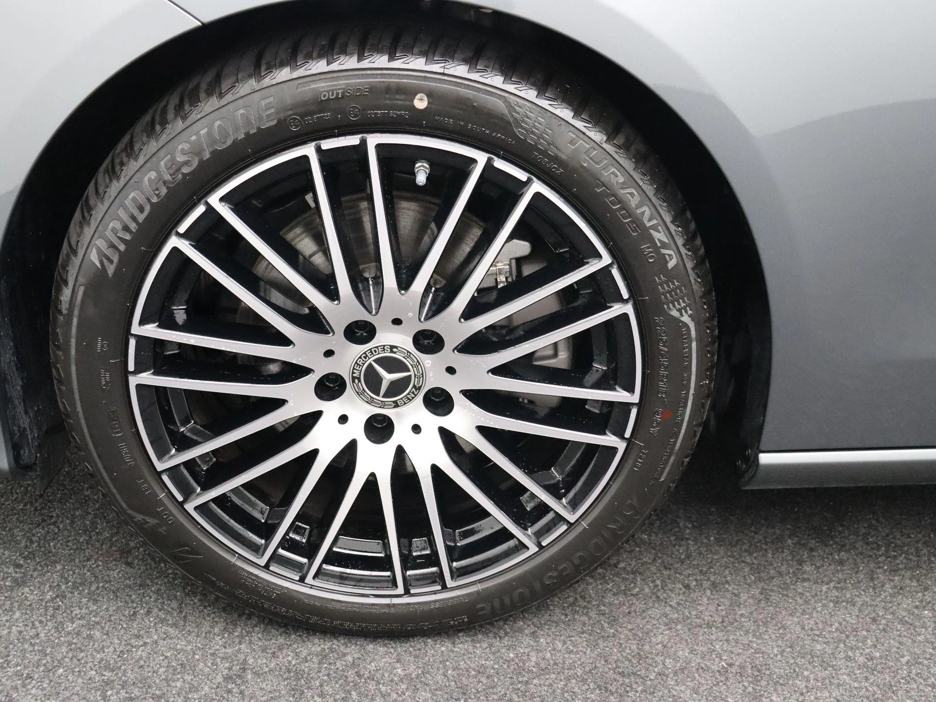 Mercedes-Benz C-Klasse 200 Luxury Line + PANORAMISCH DAK + LEDER +
