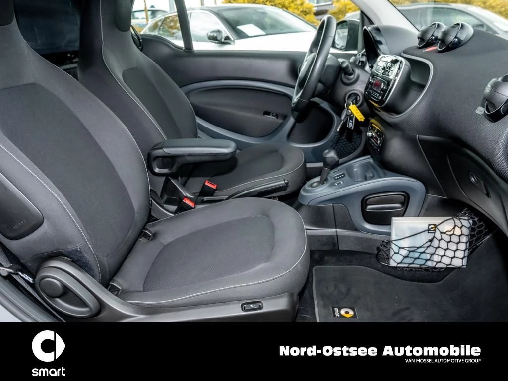 smart Fortwo CABRIO 52 kW TWINAMIC PASSION COOL&AUDIO passion