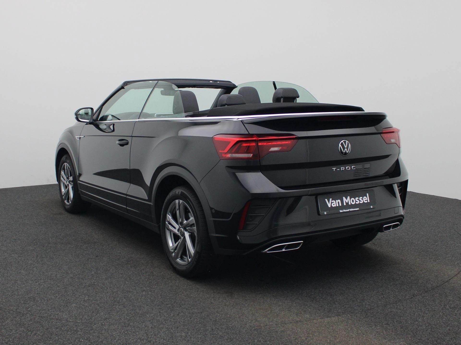 Volkswagen T-Roc 1.5 TSI R-Line | 150 PK |